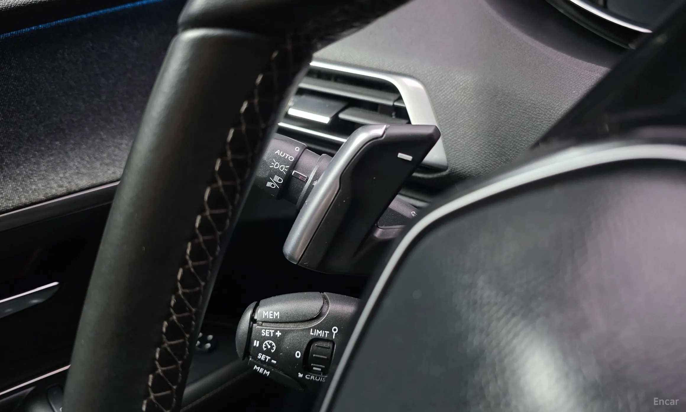 Peugeot 3008 2nd generation превью 19
