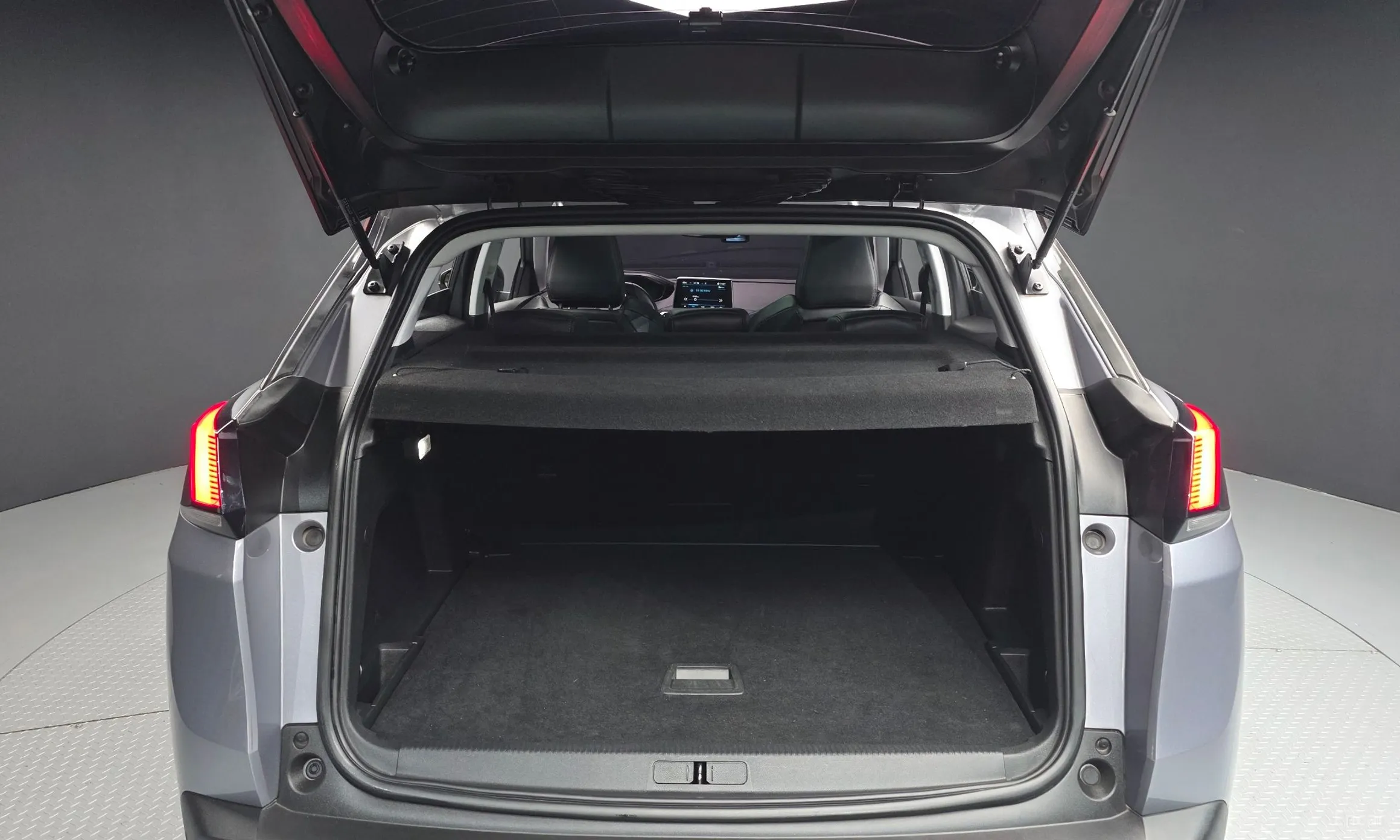 Peugeot 3008 2nd generation превью 20
