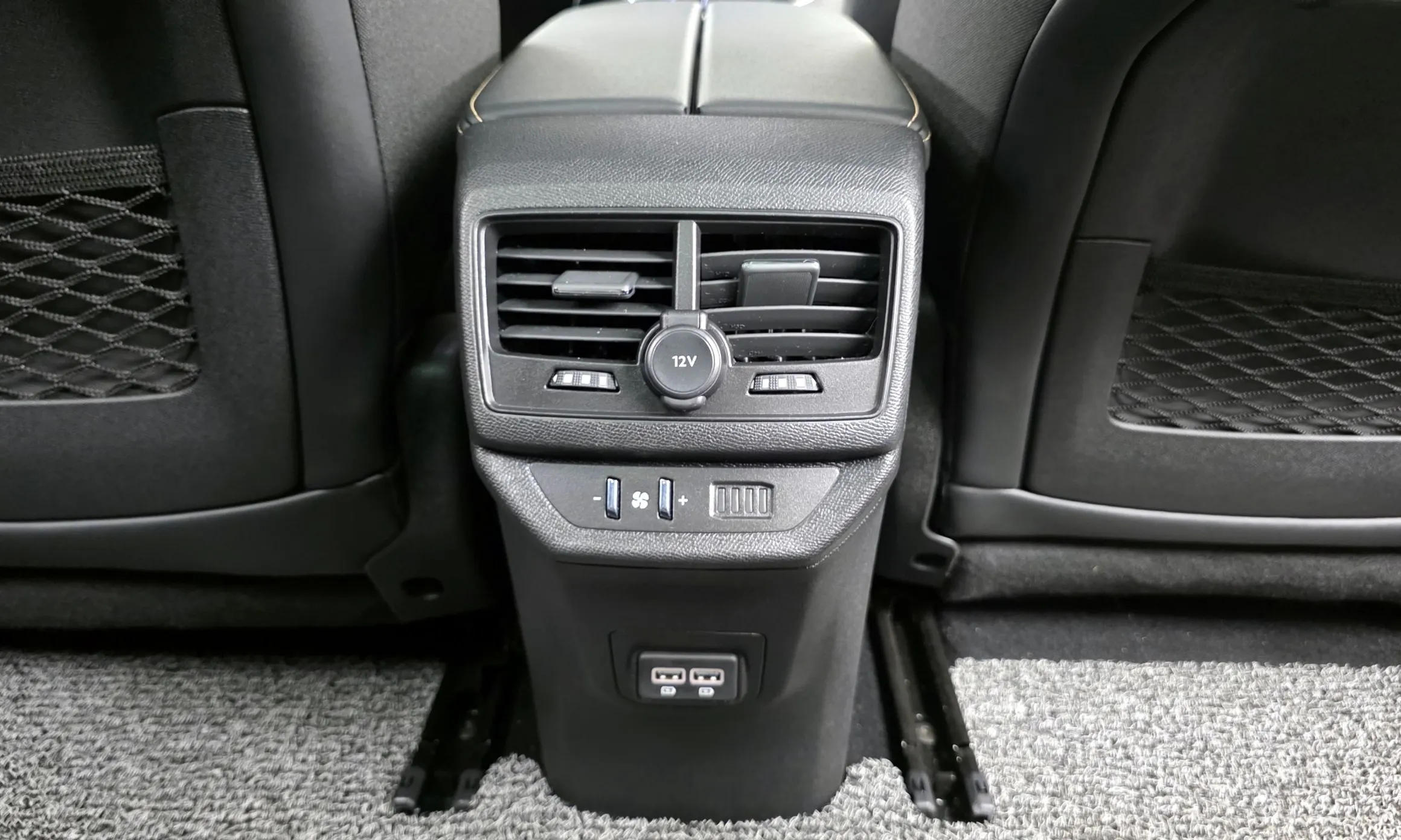 Peugeot 5008 2nd generation превью 18