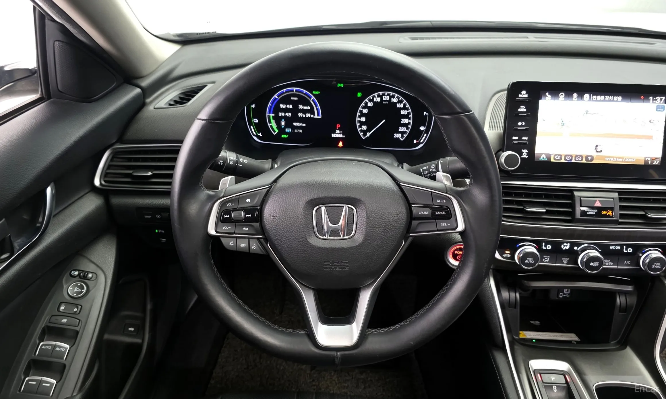 Honda Accord 10th Generation превью 13