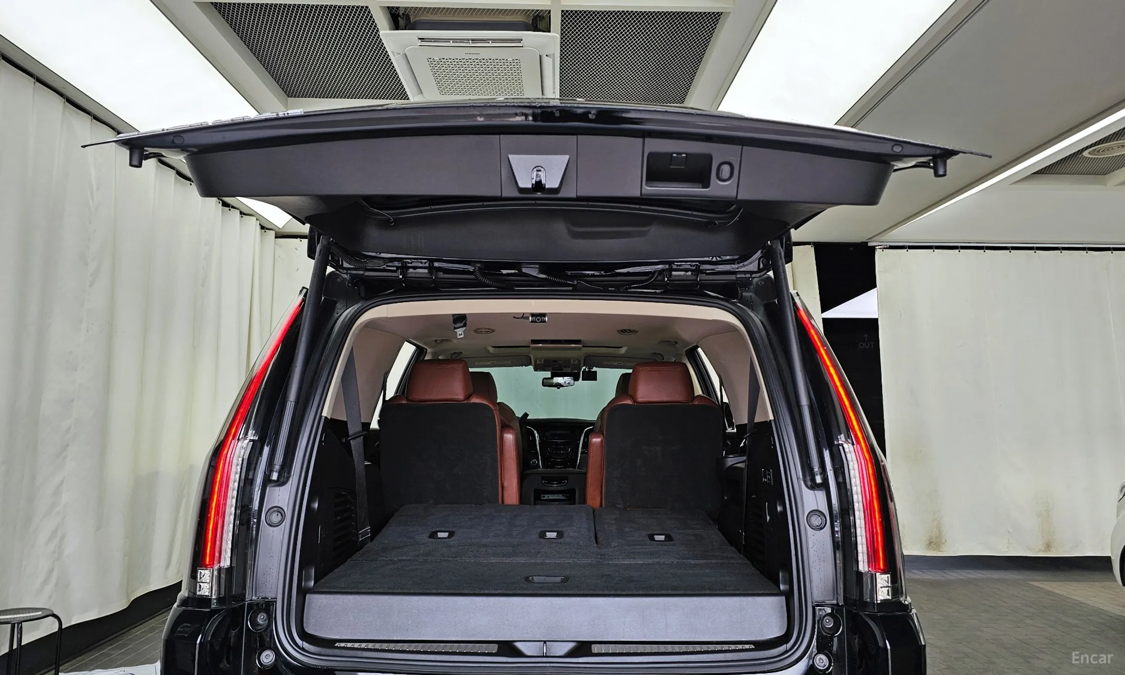 Cadillac Escalade превью 20