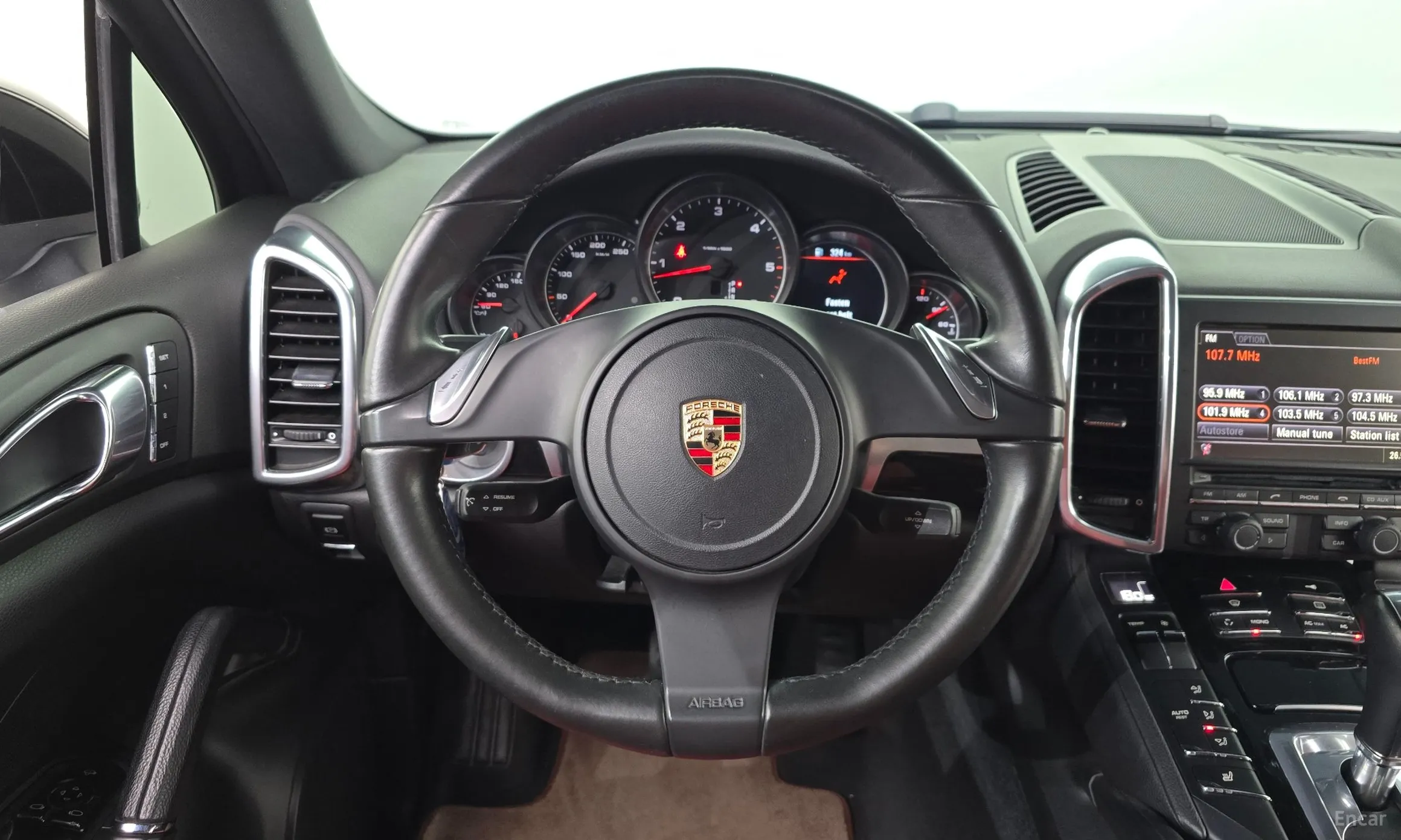 Porsche New Cayenne превью 12