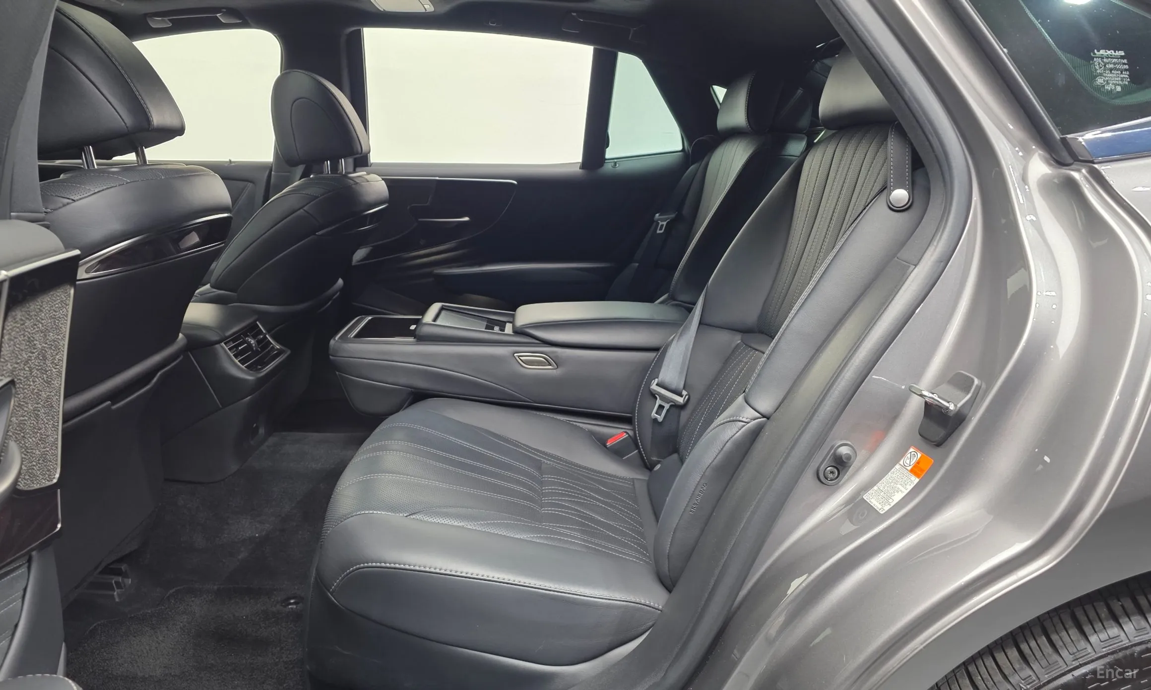Lexus LS500 5th Generation превью 12