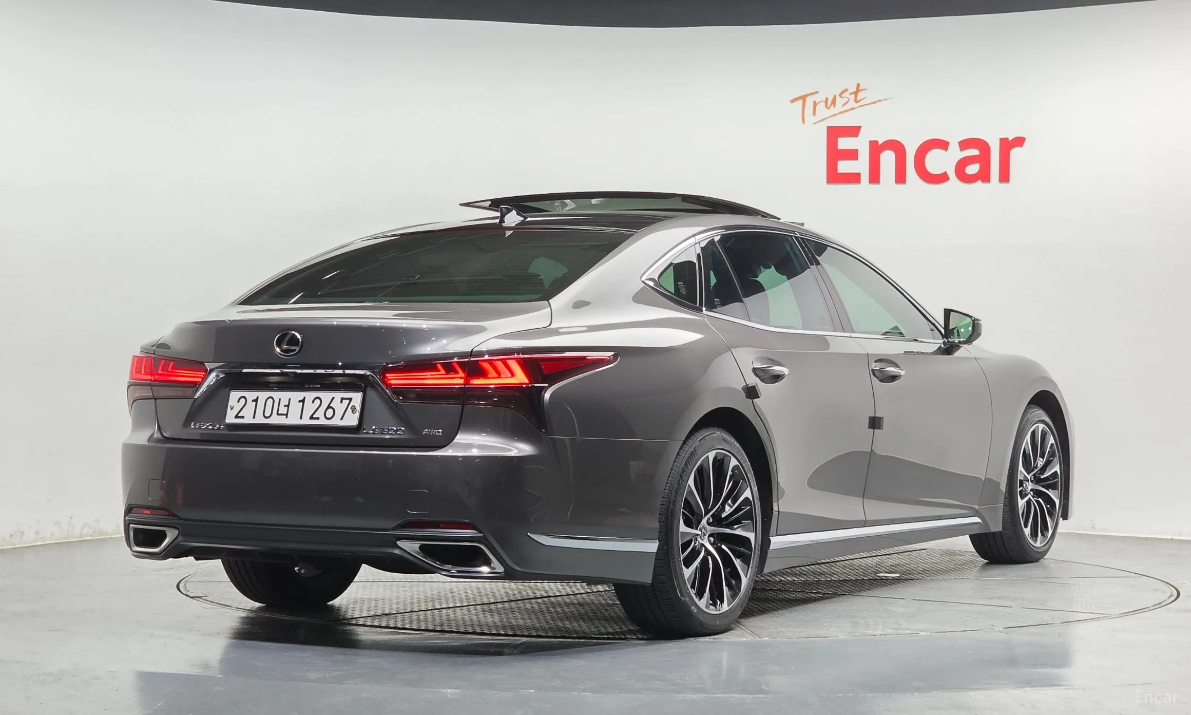 Lexus LS500 5th Generation