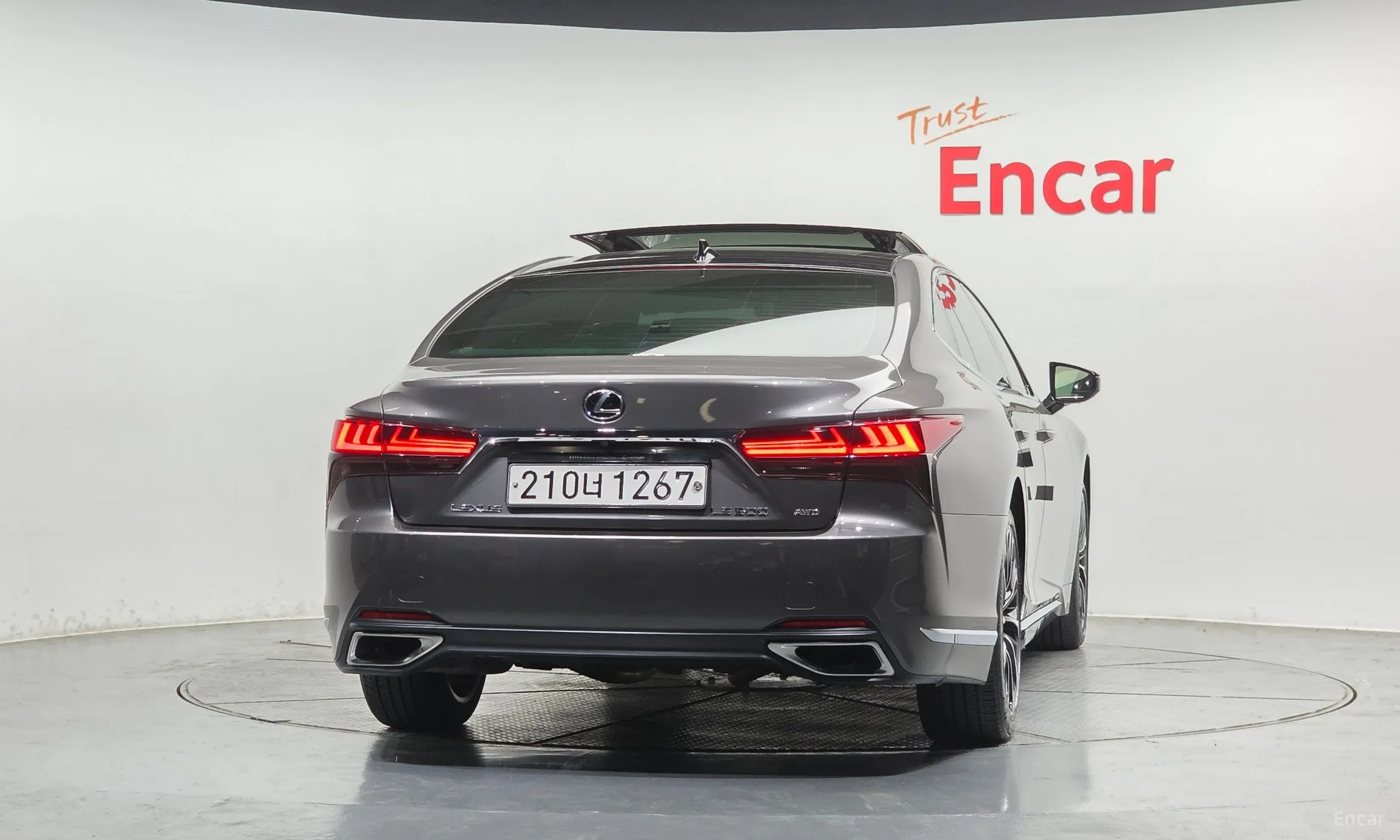 Lexus LS500 5th Generation превью 4