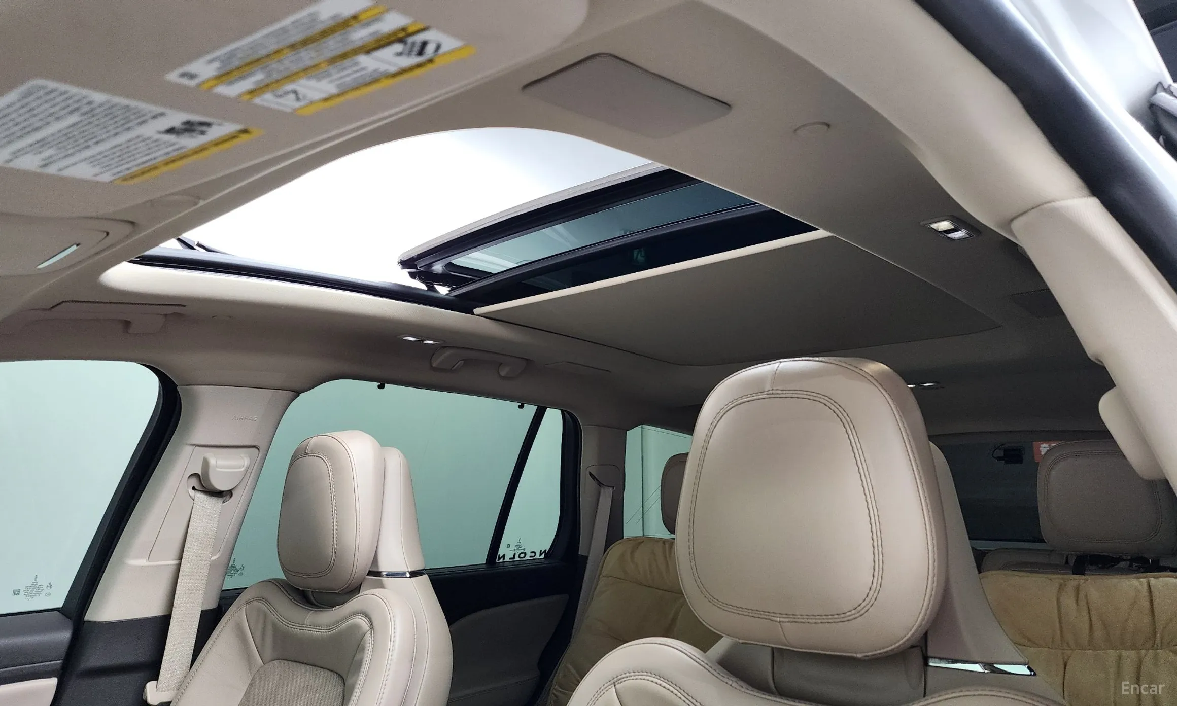 Lincoln Aviator 2nd Generation превью 17