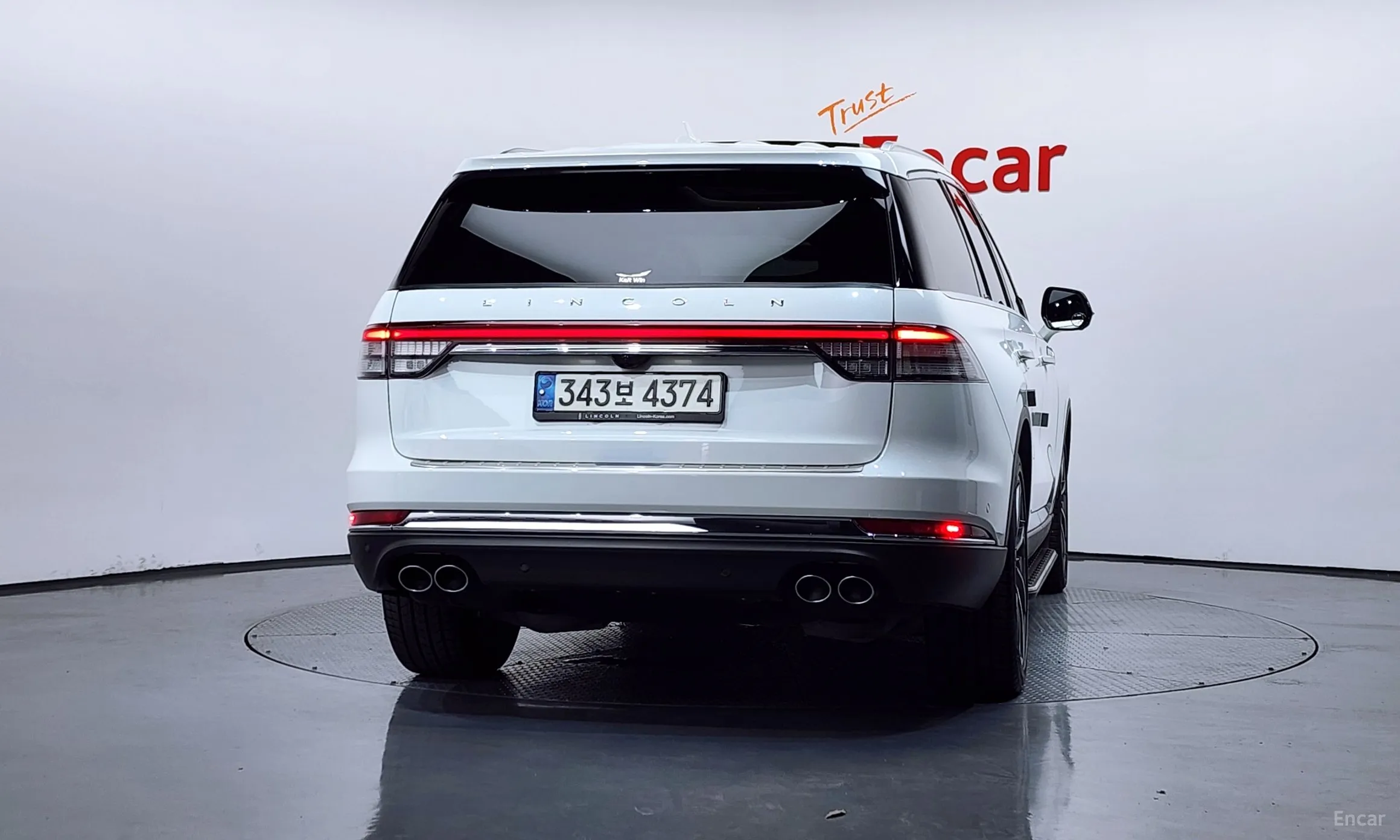 Lincoln Aviator 2nd Generation превью 4