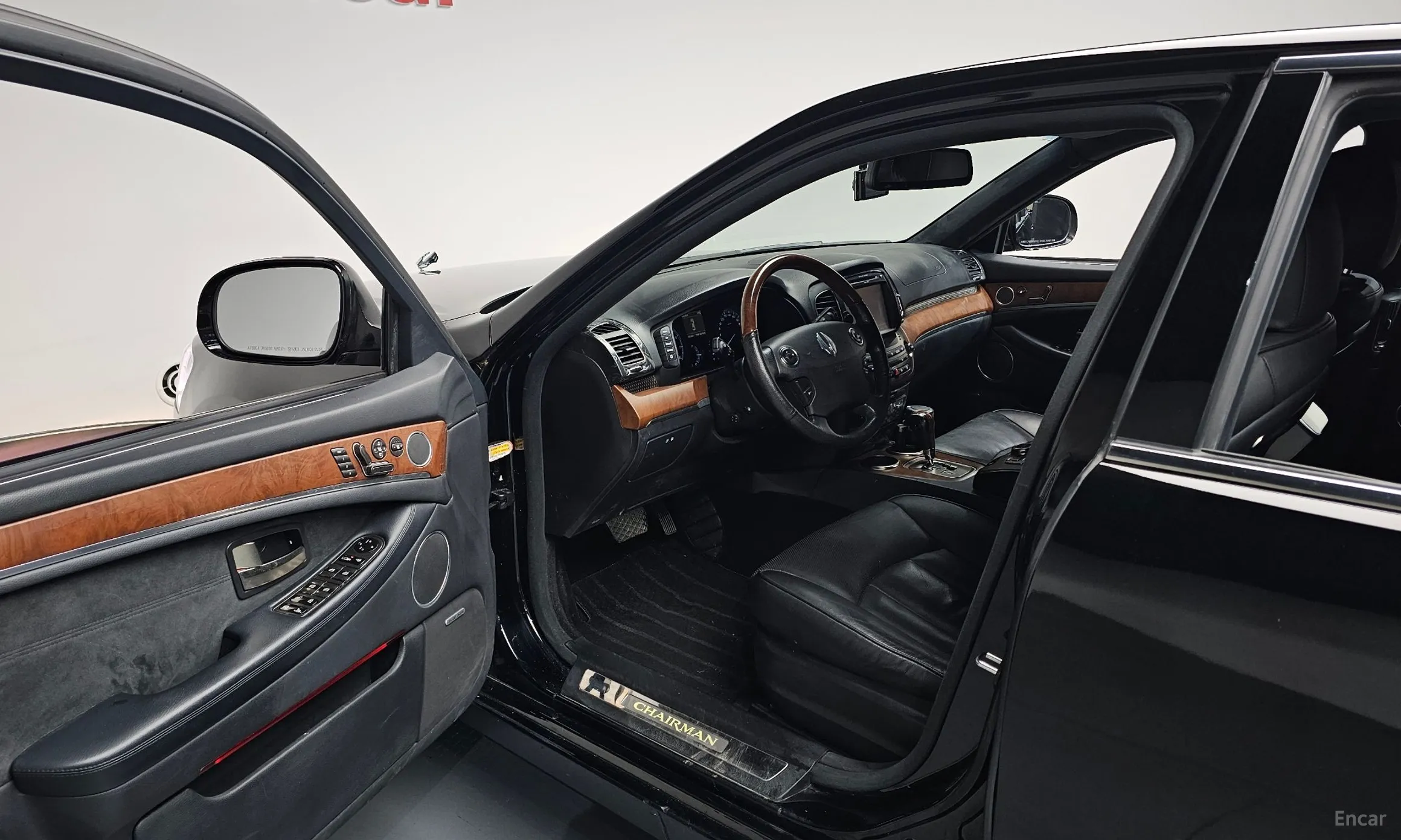 KG Mobility (SsangYong) Chairman W превью 10