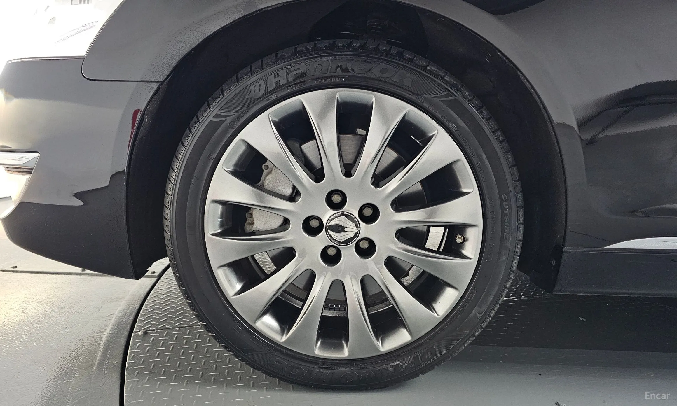 KG Mobility (SsangYong) Chairman W превью 5