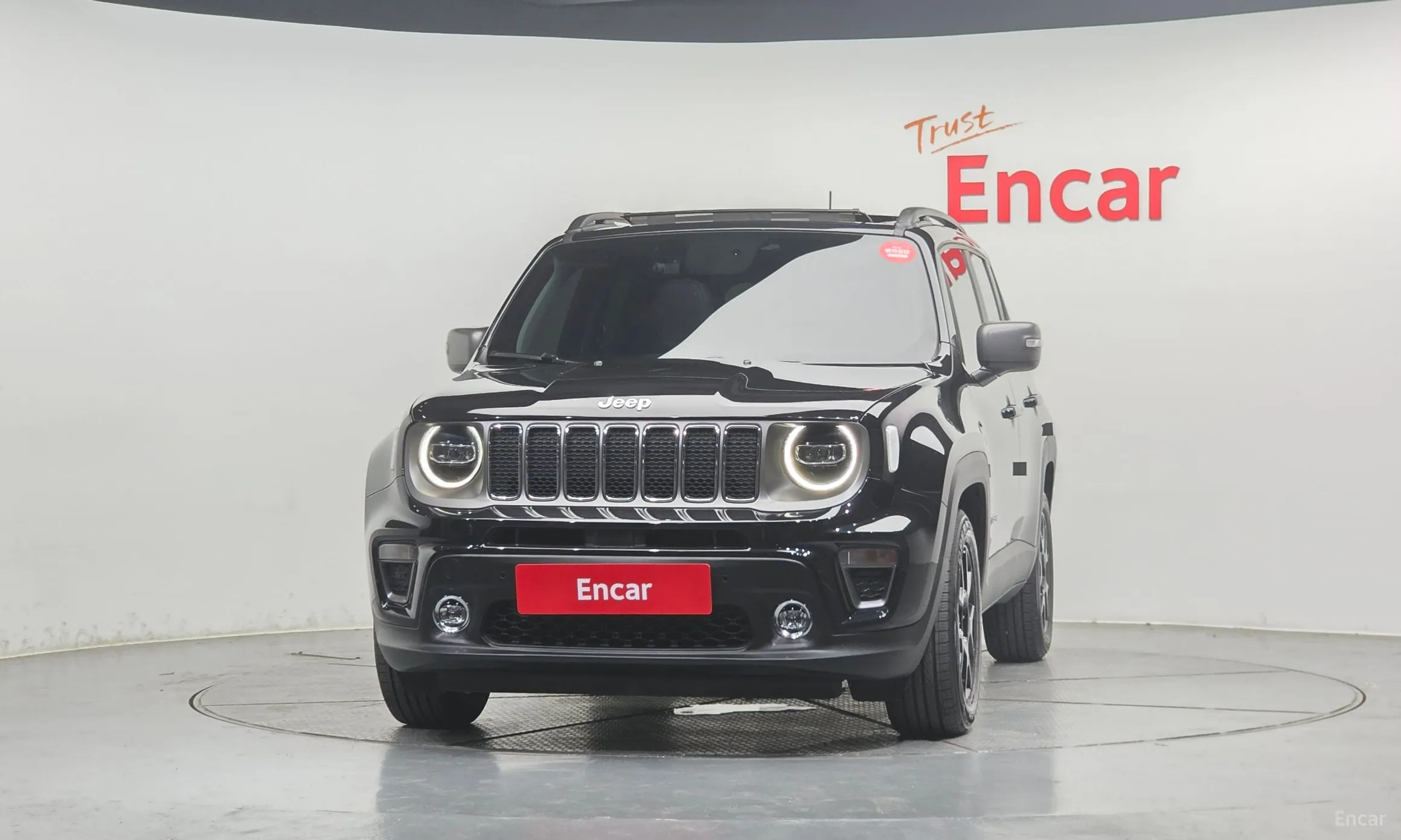 Jeep Renegade превью 3