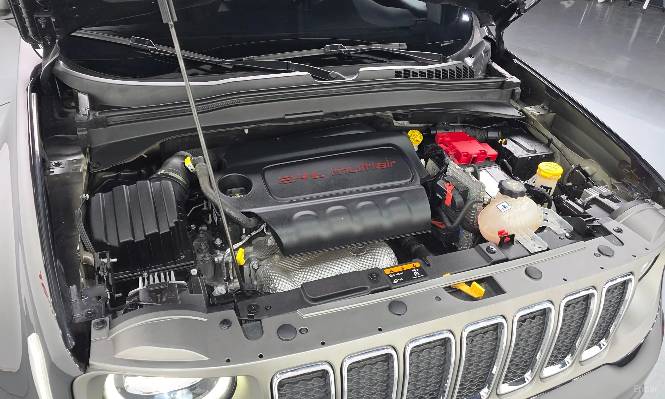 Jeep Renegade превью 6