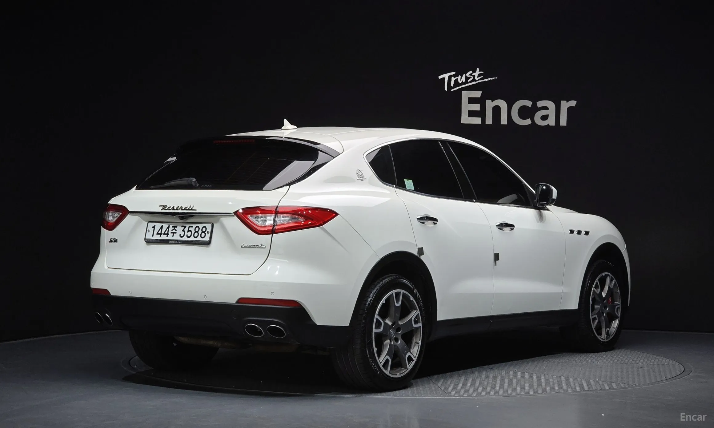 Maserati Levante превью 2