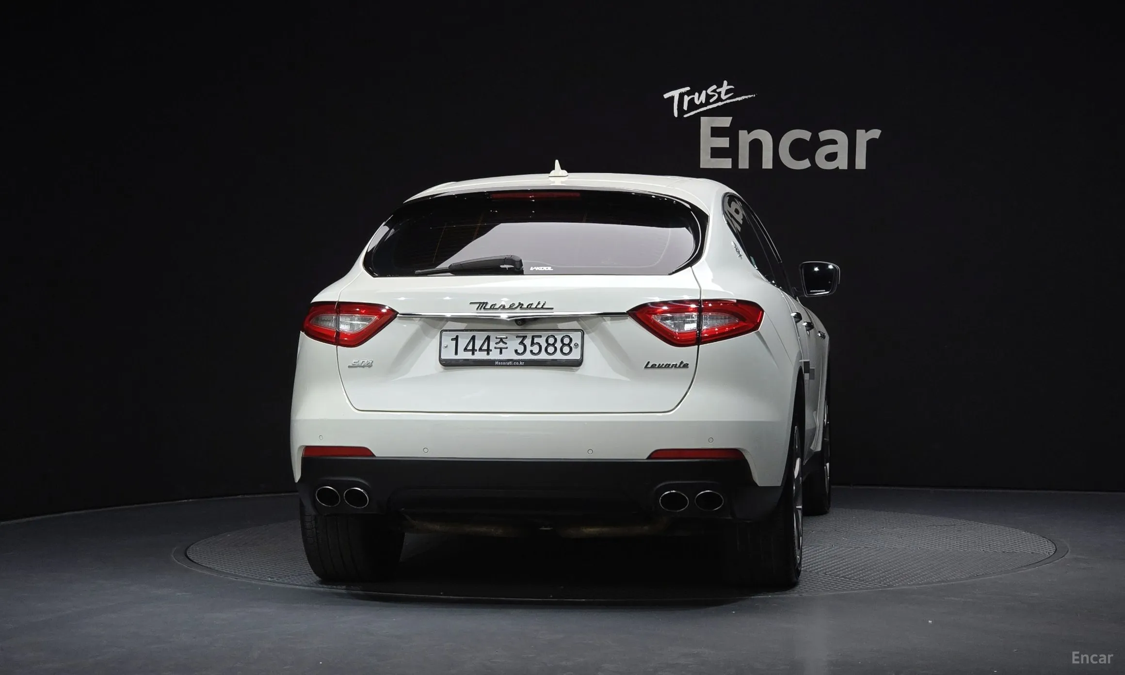 Maserati Levante превью 4