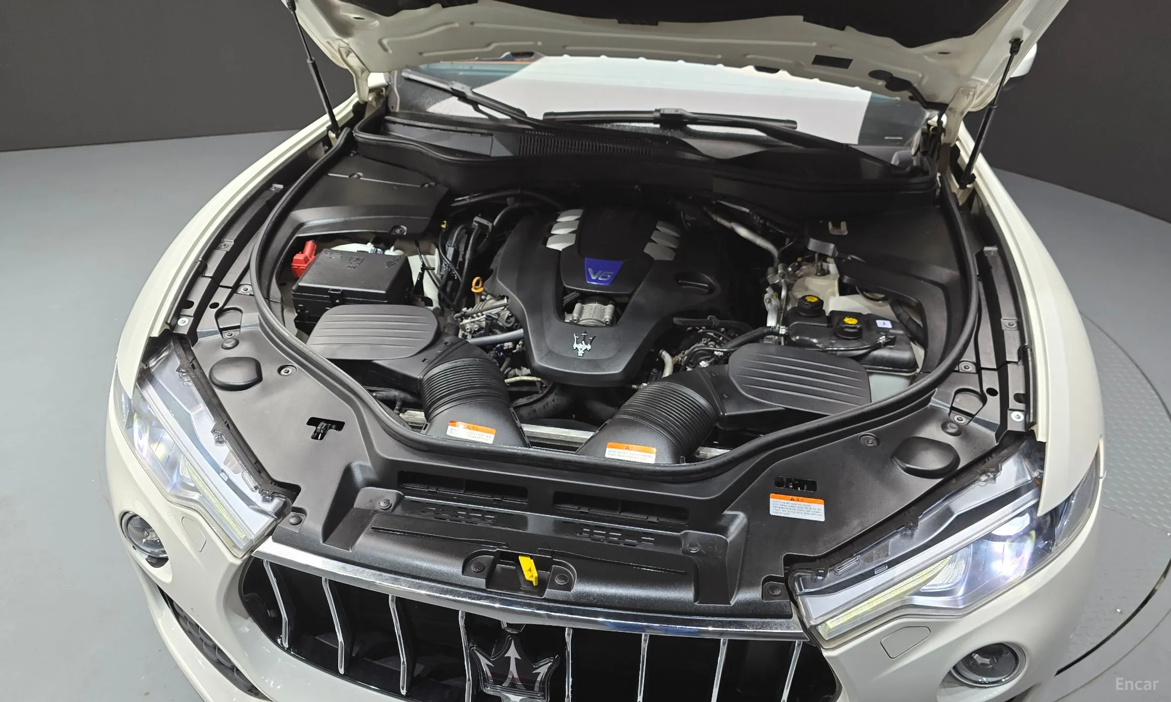 Maserati Levante превью 6