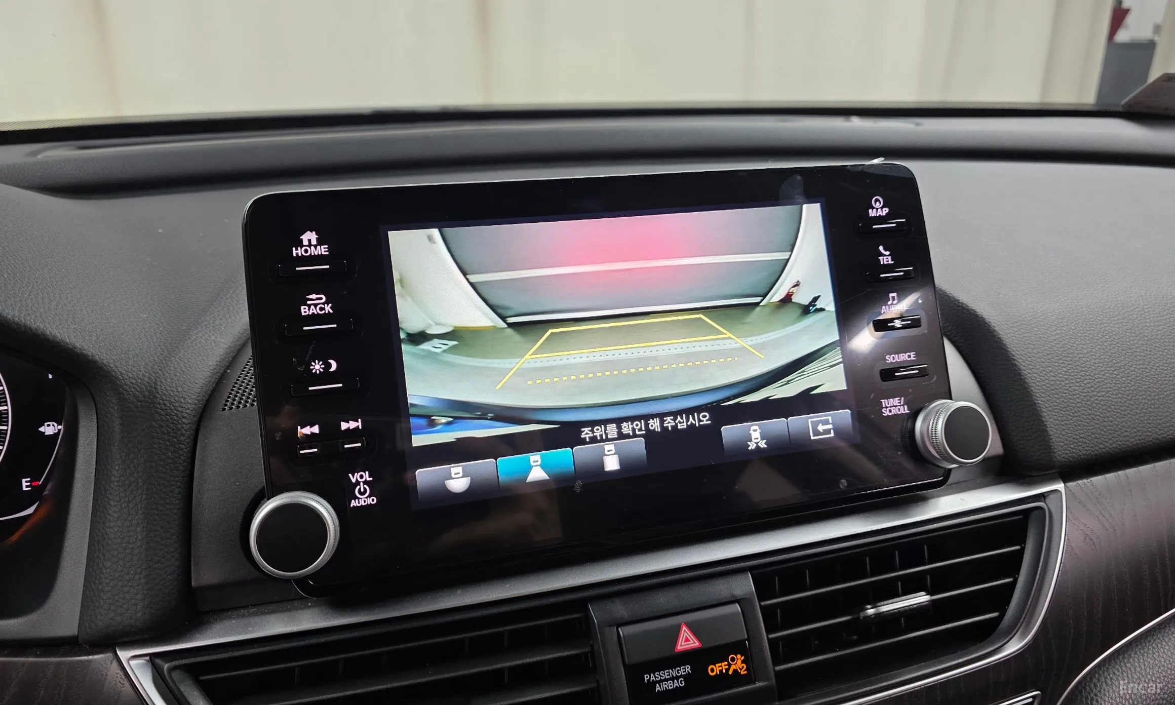 Honda Accord 10th Generation превью 16