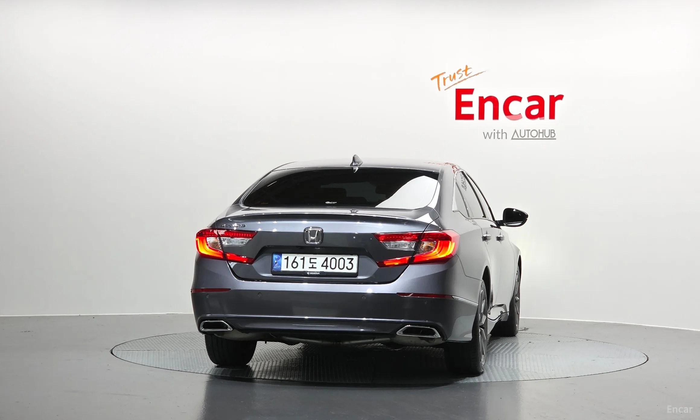 Honda Accord 10th Generation превью 4