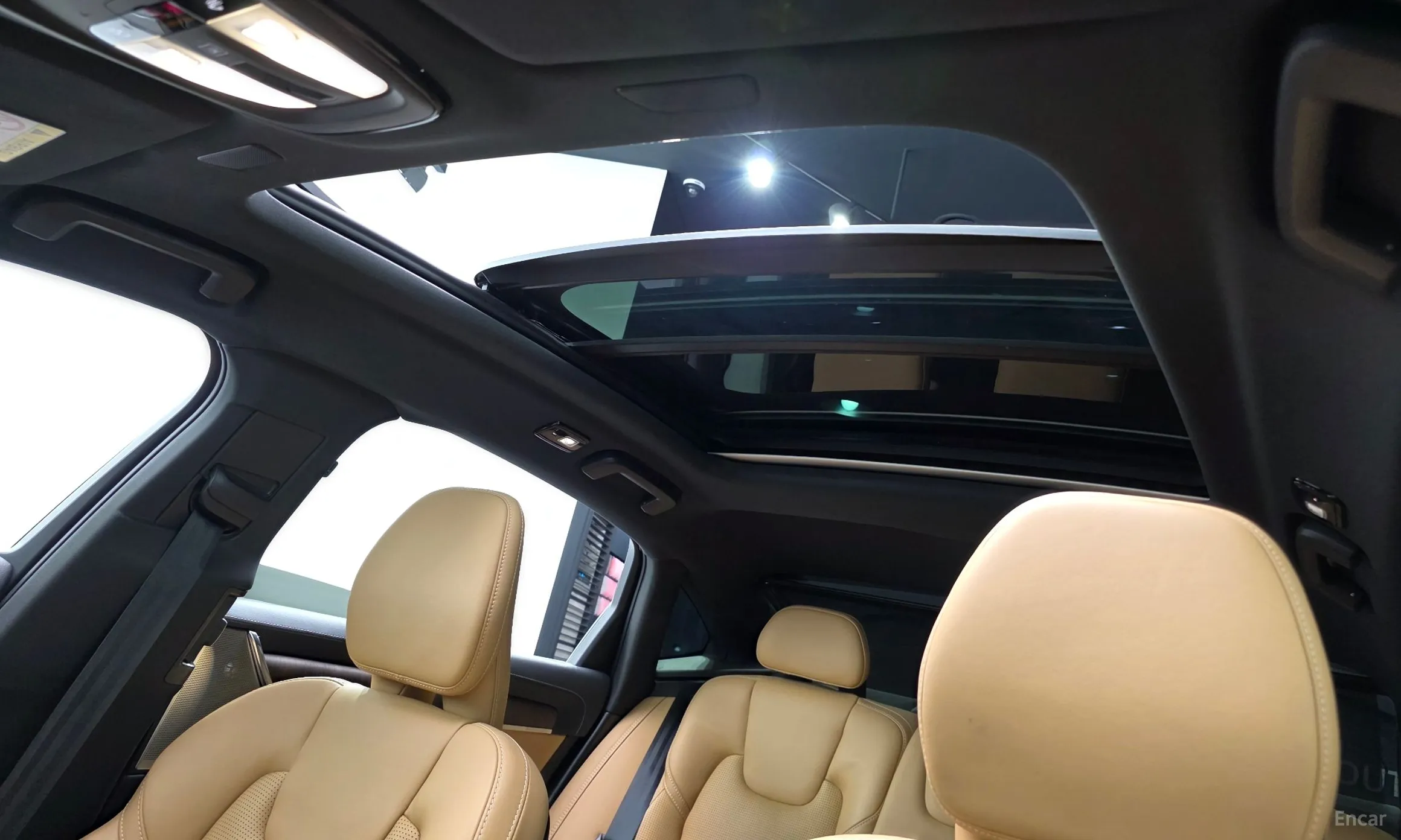 Volvo S90 превью 19