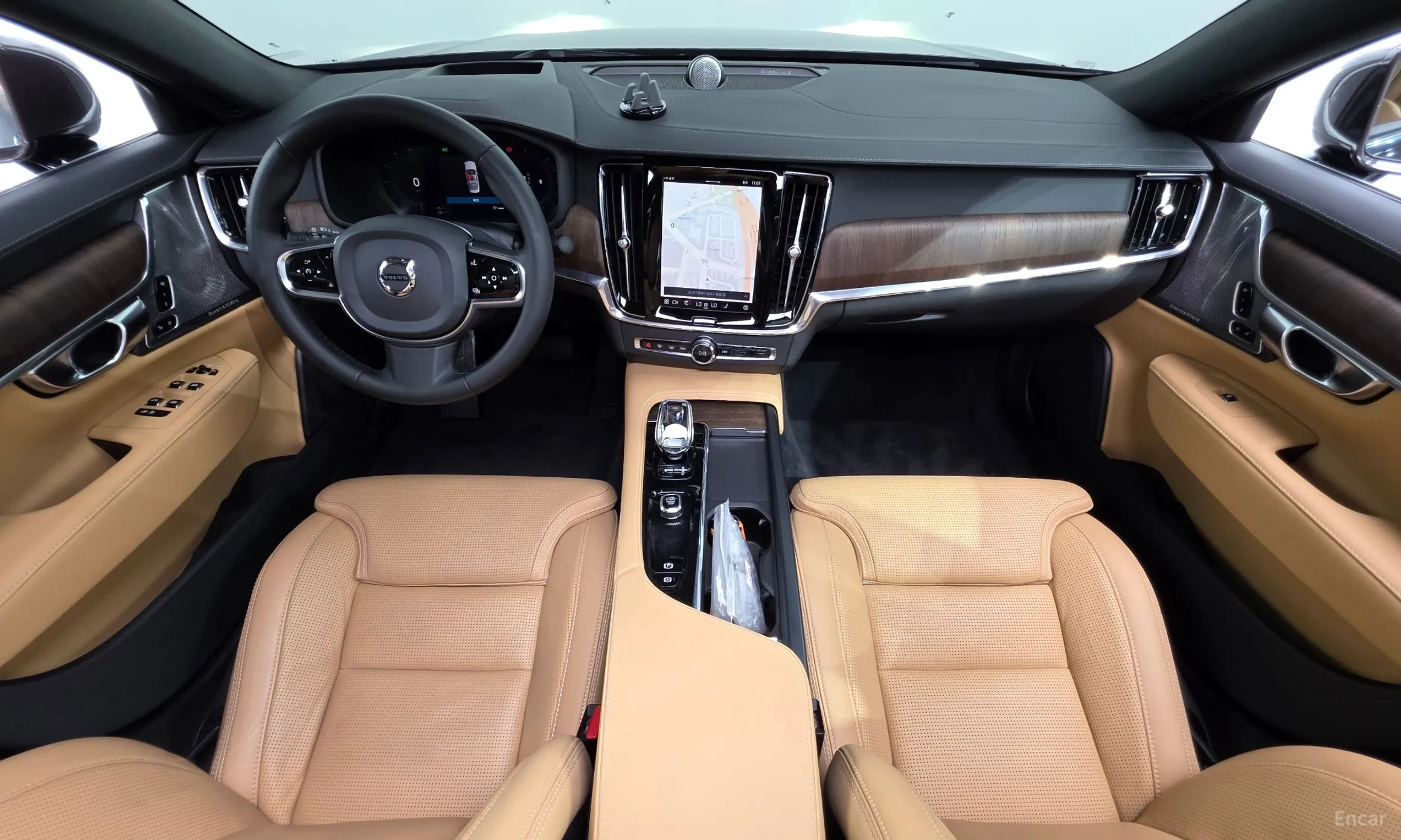 Volvo S90 превью 7