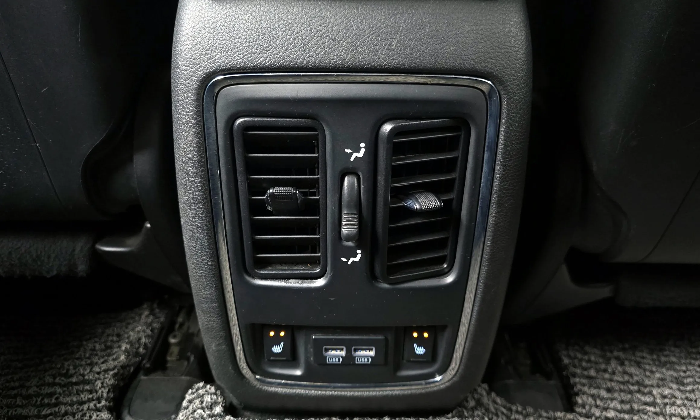 Jeep Grand Cherokee превью 18