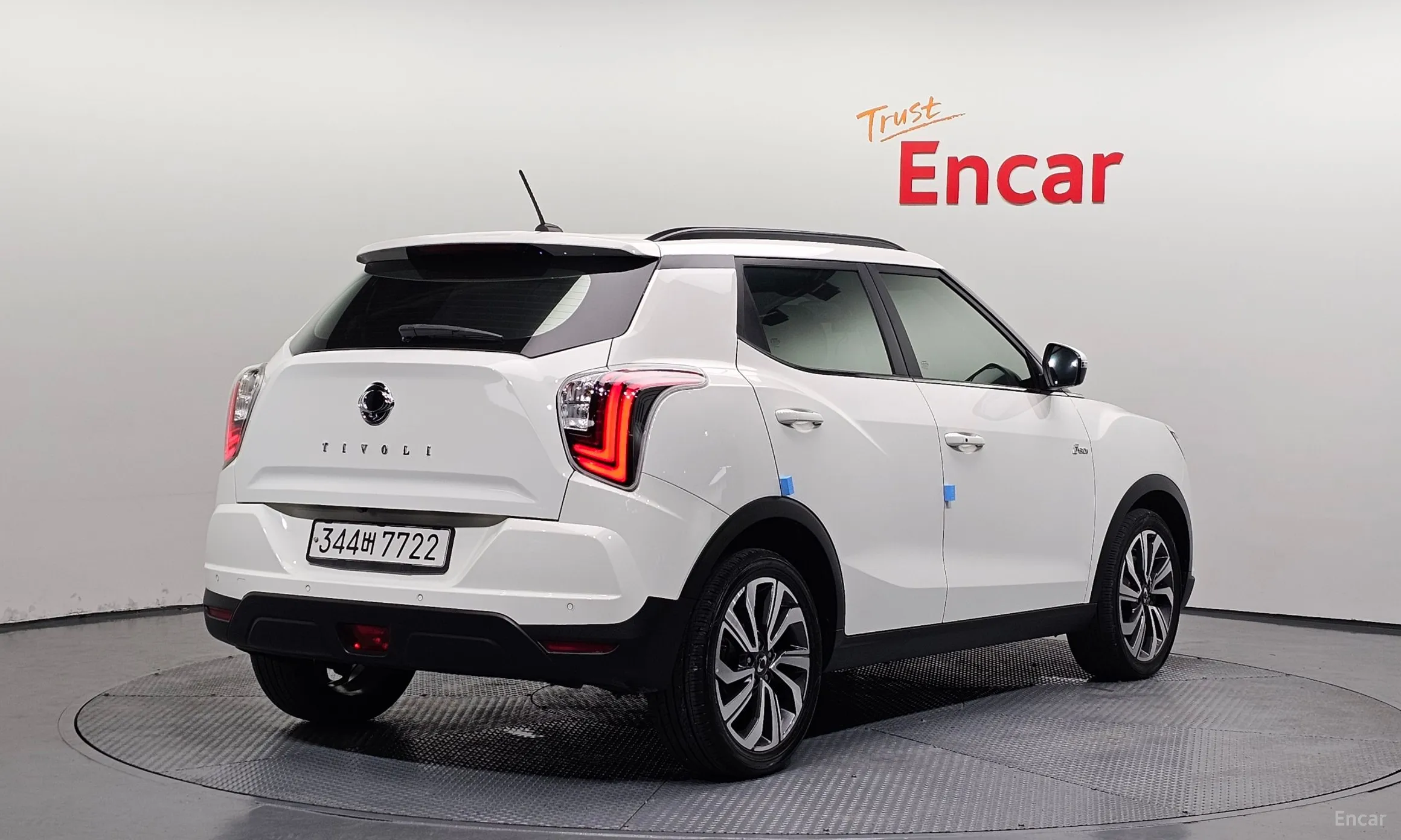 KG Mobility (SsangYong) Berry New Tivoli превью 2