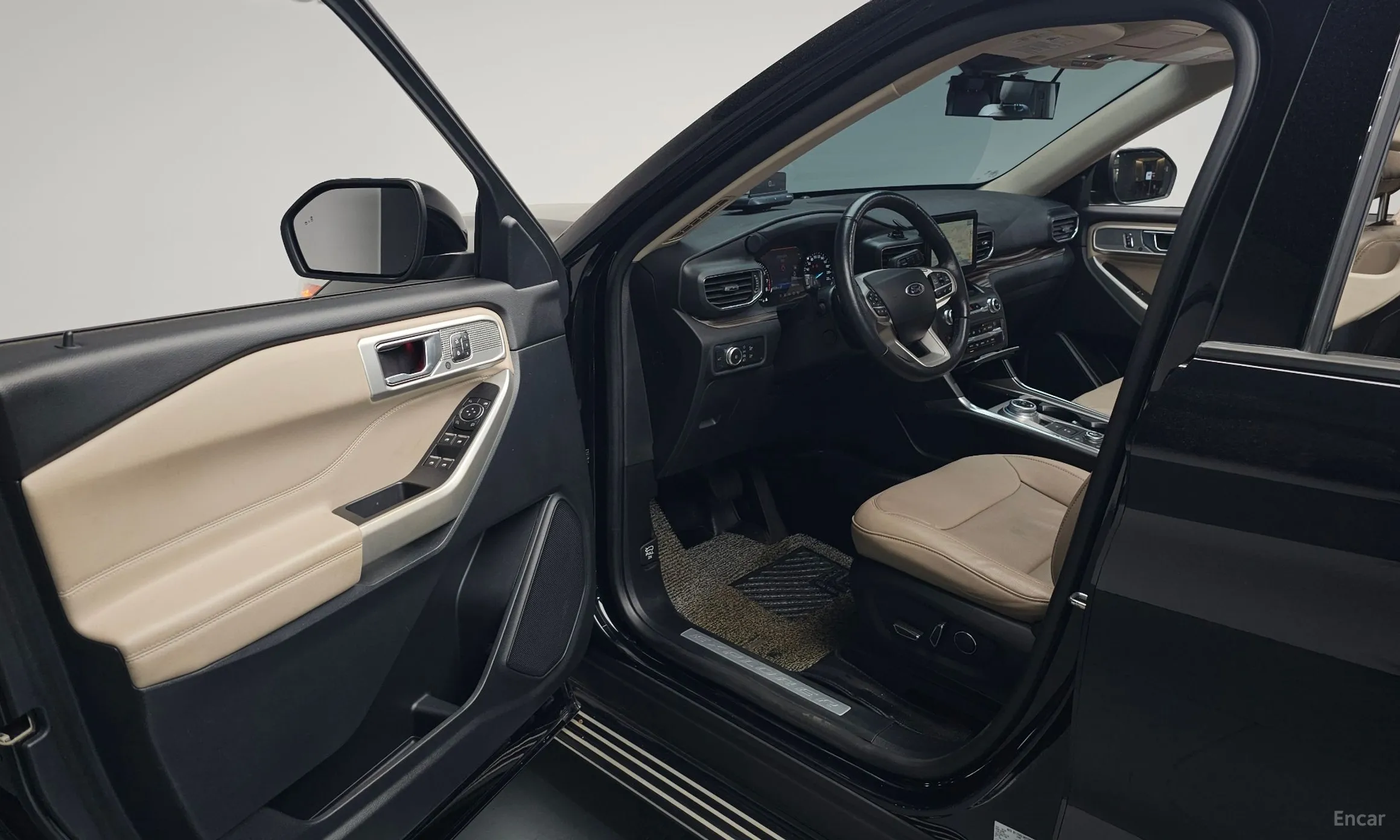 Ford Explorer 6th Generation превью 10