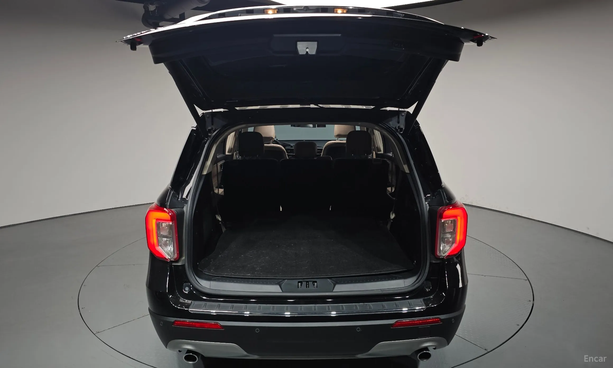 Ford Explorer 6th Generation превью 20