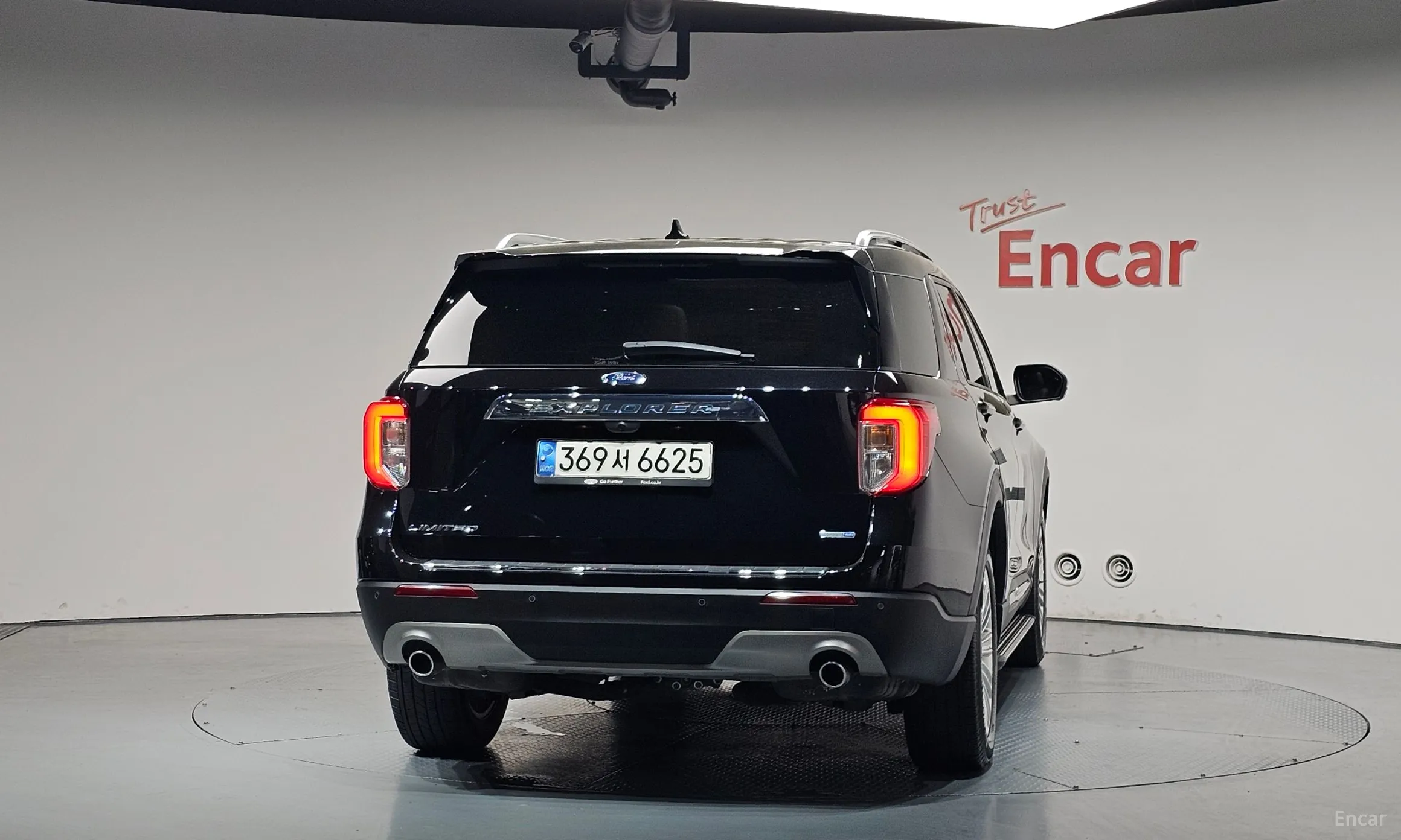 Ford Explorer 6th Generation превью 4