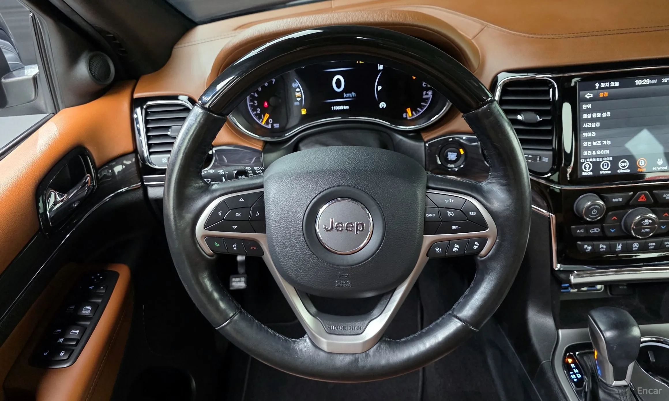 Jeep Grand Cherokee превью 12