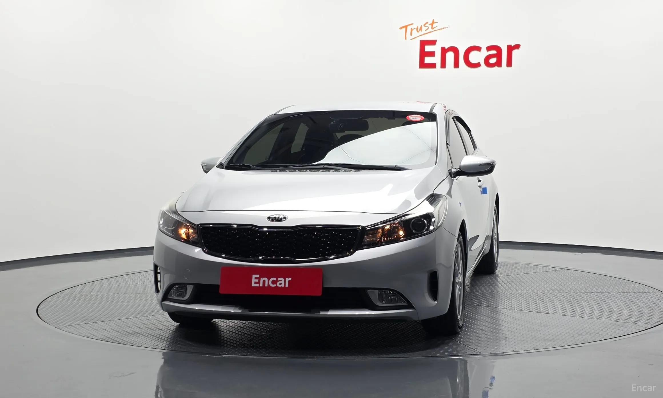 Kia K3 превью 3