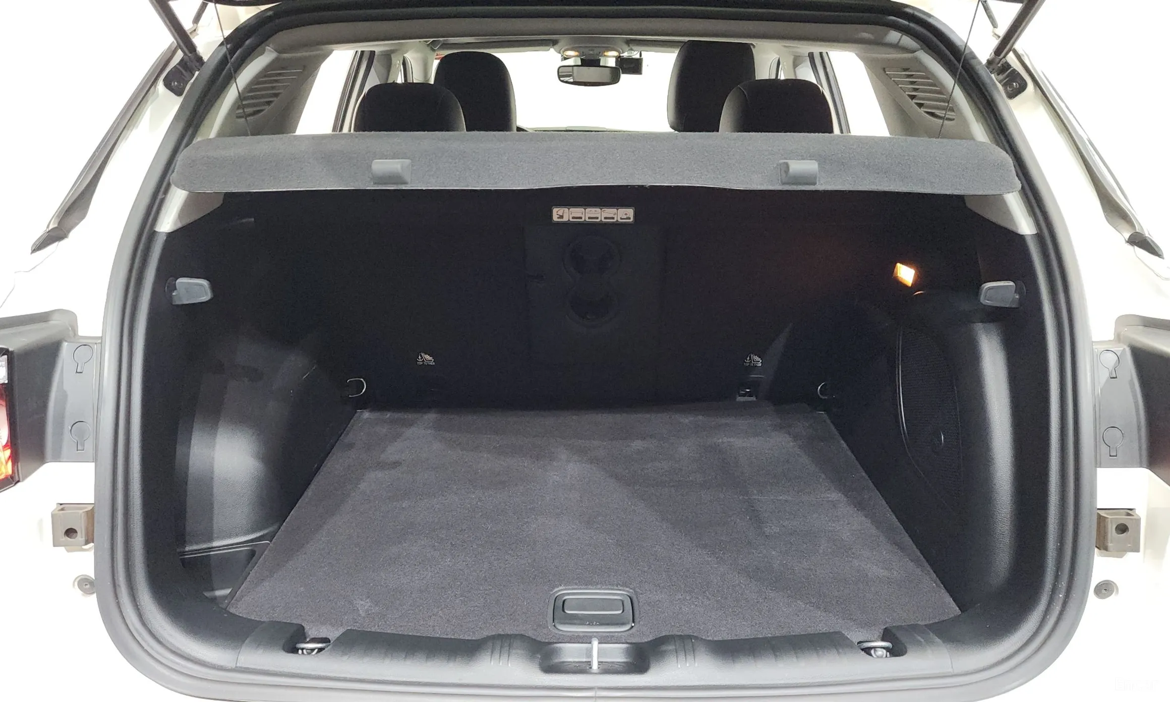Jeep Compass 2nd Generation превью 19