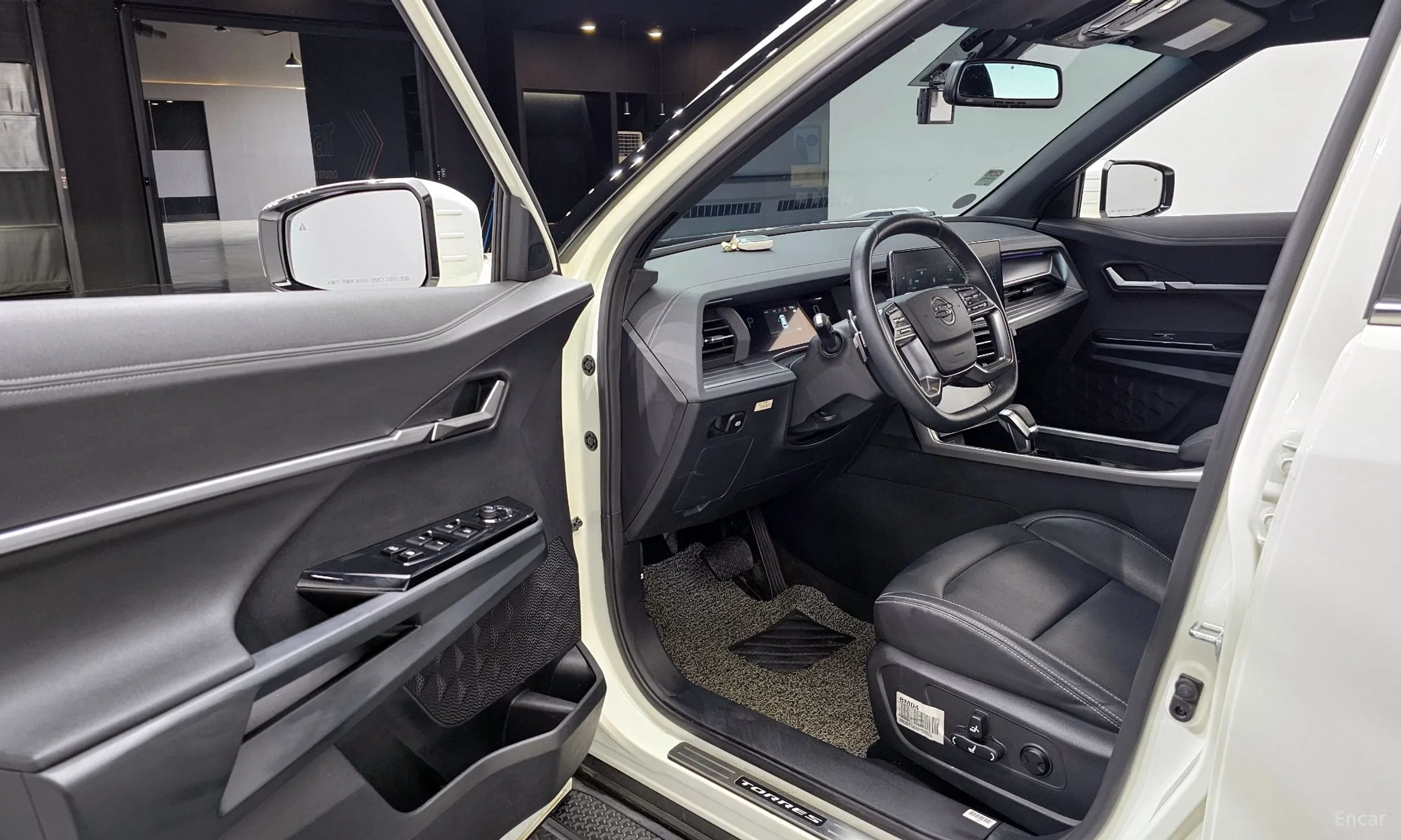 KG Mobility (SsangYong) Torres превью 10