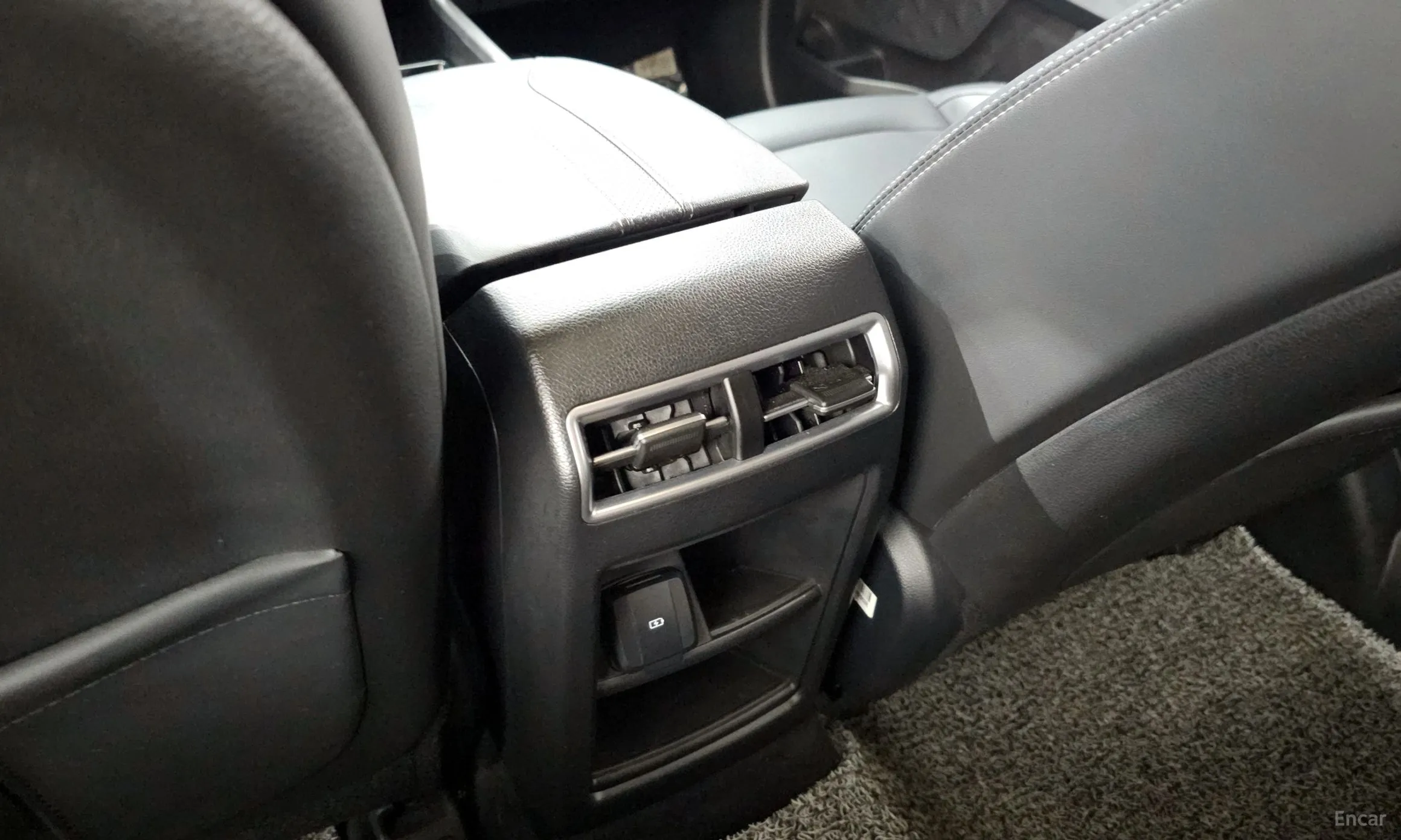 KG Mobility (SsangYong) Torres превью 19