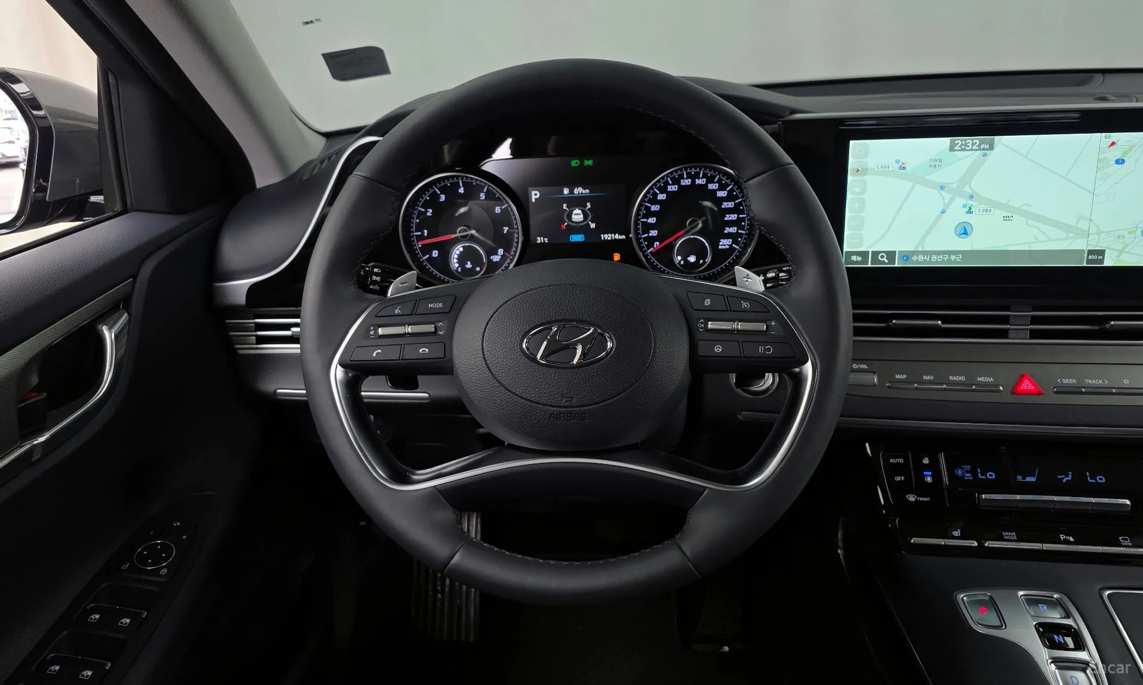 Hyundai Grandeur IG превью 13