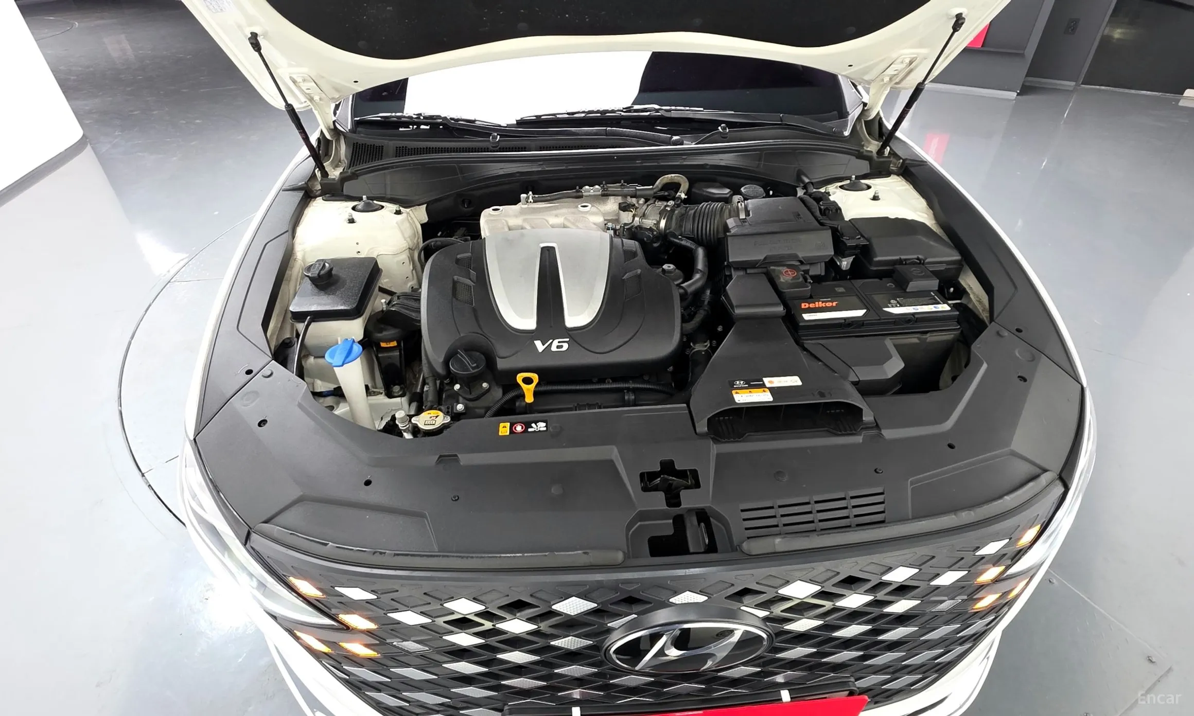 Hyundai Grandeur IG превью 6