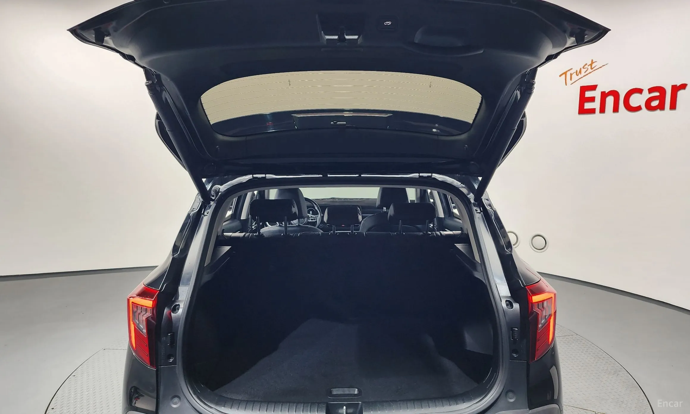 Kia Seltos превью 20