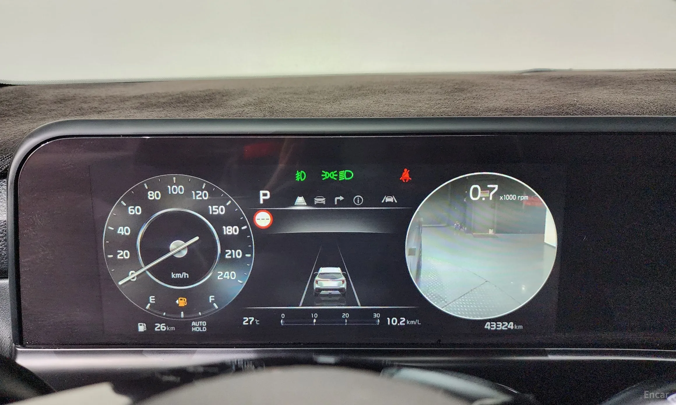 Kia Seltos превью 8