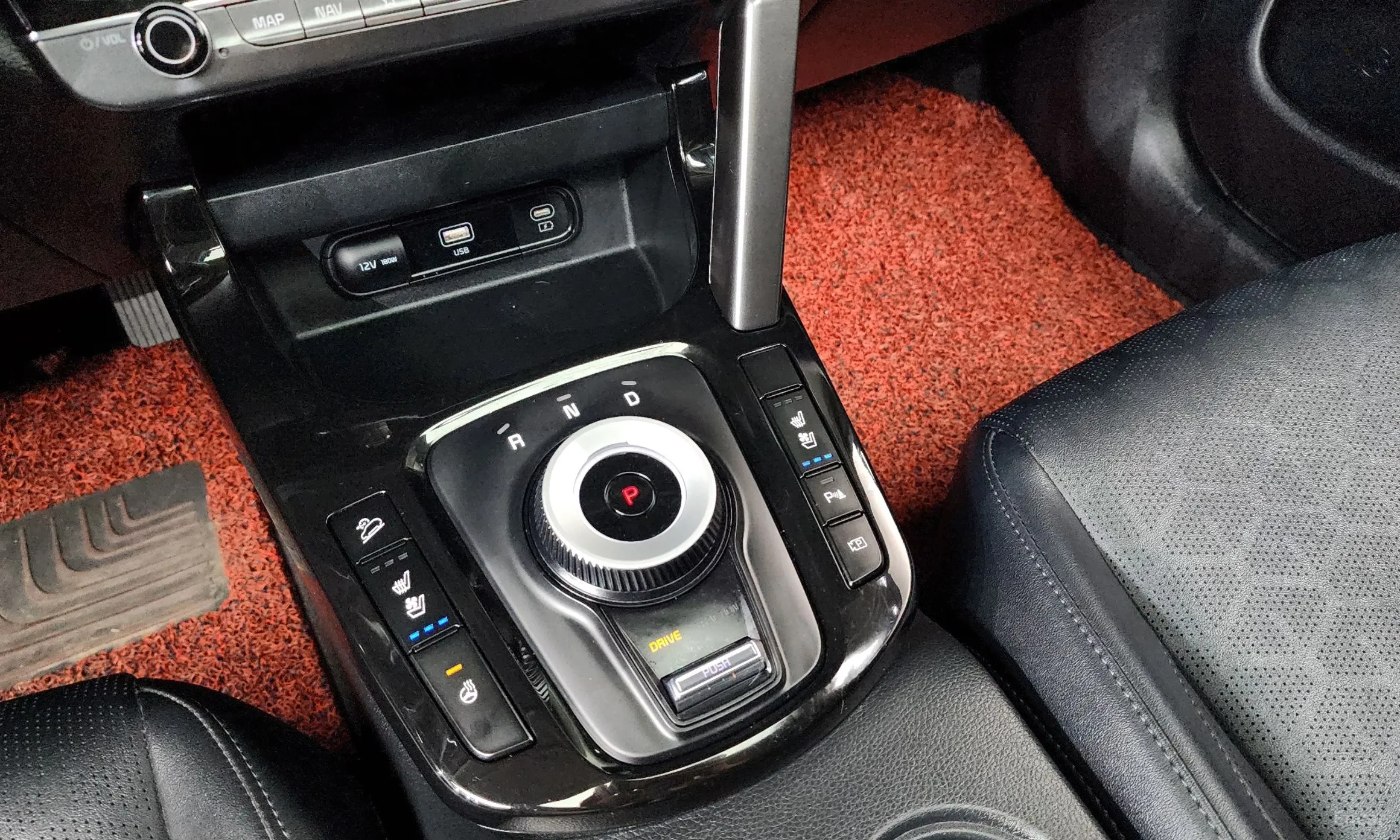 Kia Seltos превью 9