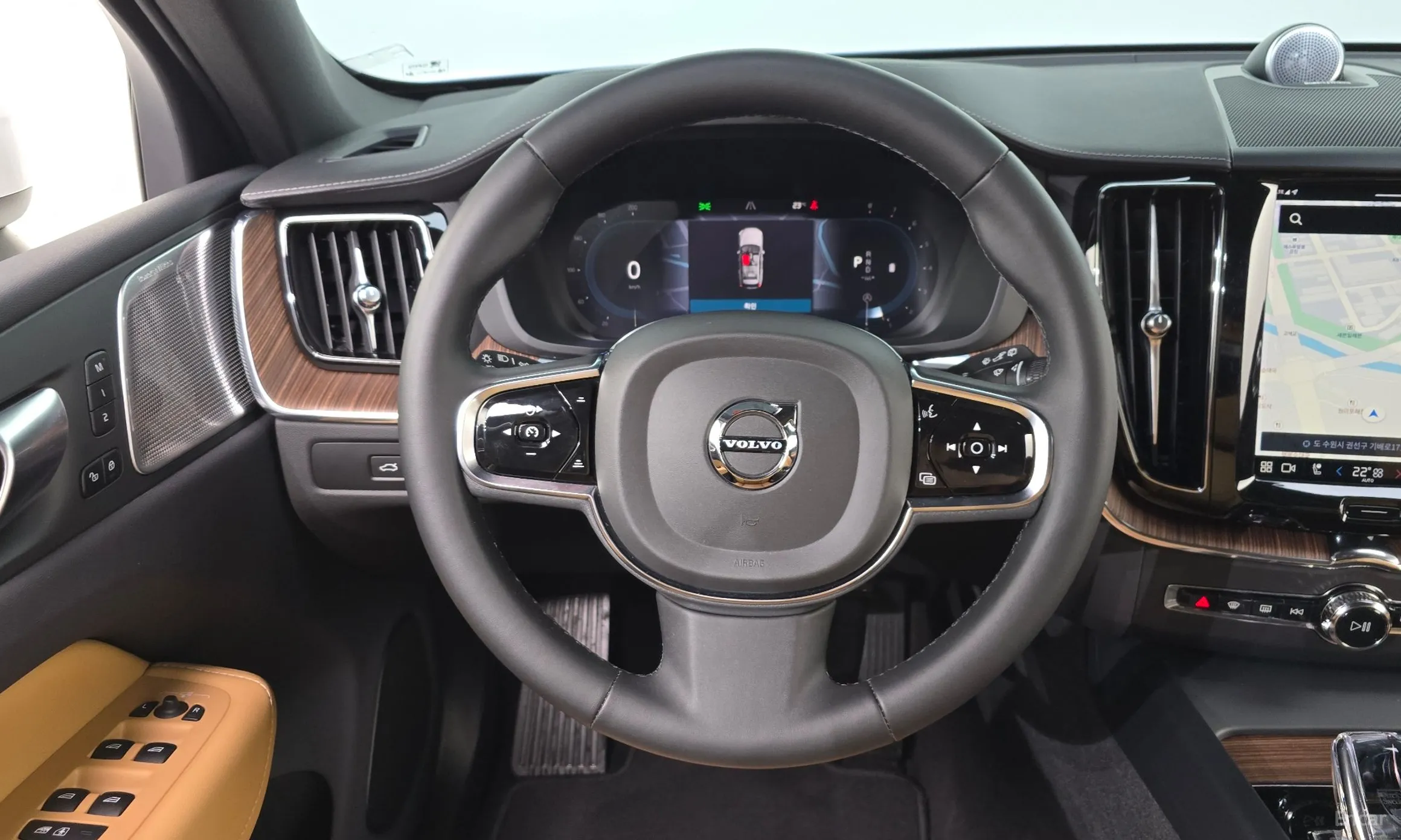 Volvo XC60 Gen 2 превью 14