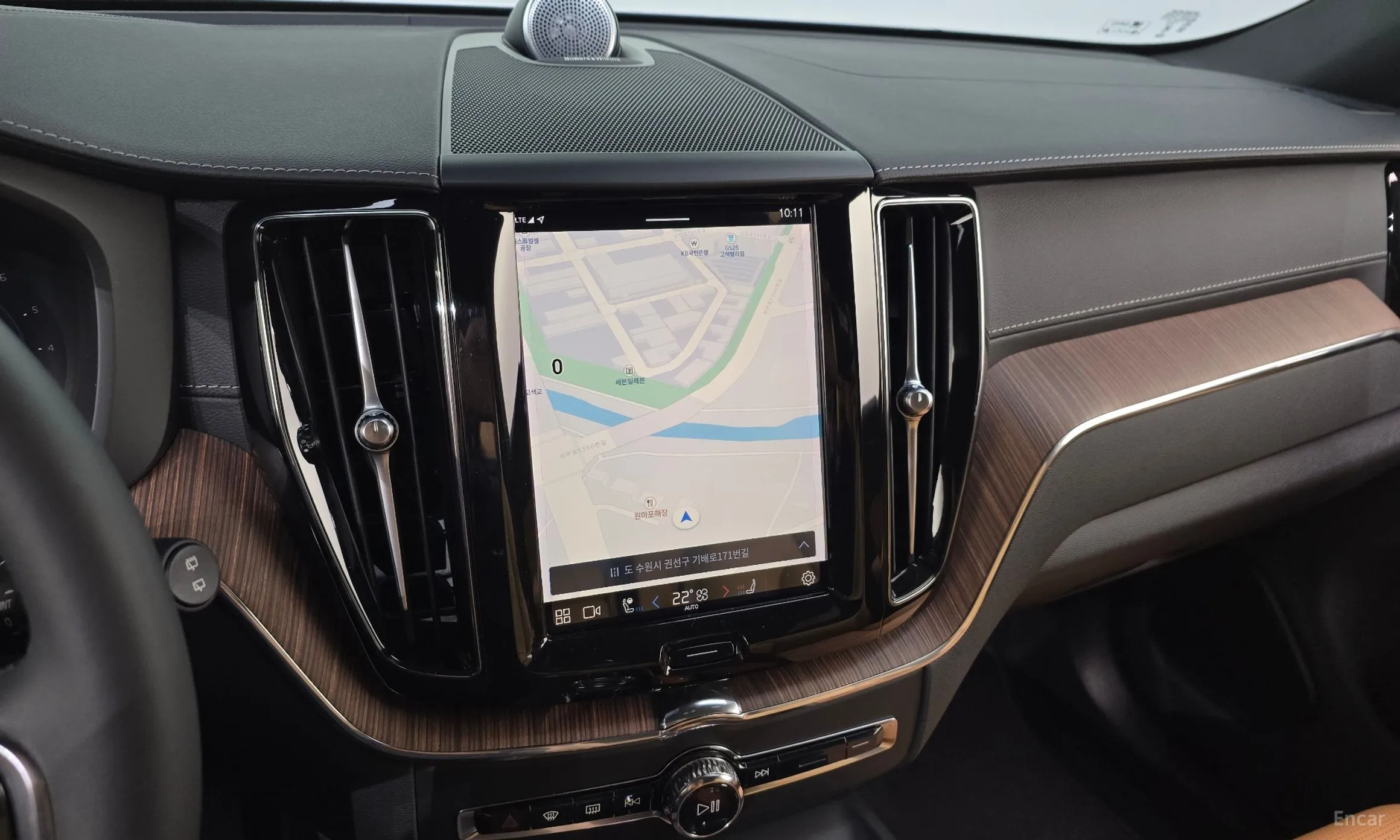Volvo XC60 Gen 2 превью 17