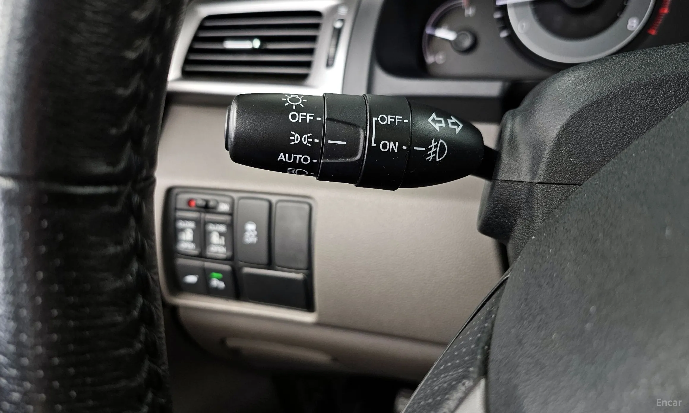 Honda Odyssey превью 14