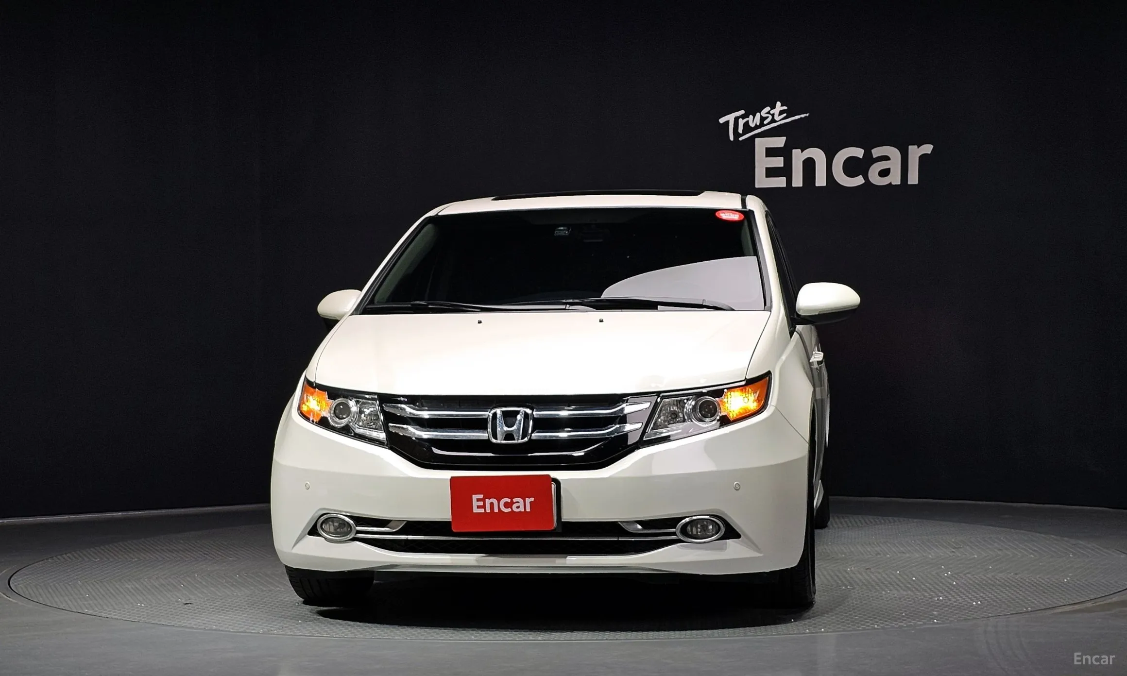 Honda Odyssey превью 3