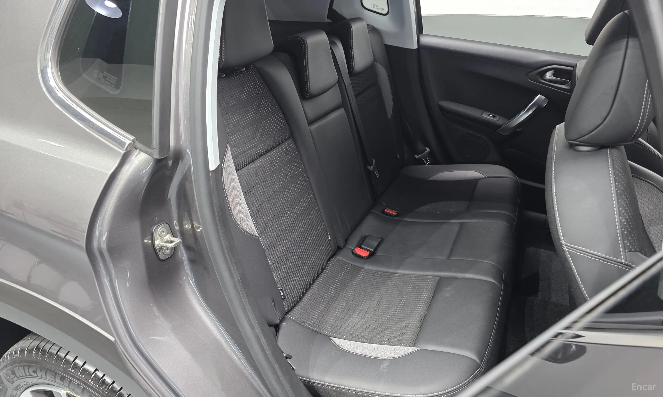 Peugeot 2008. превью 11