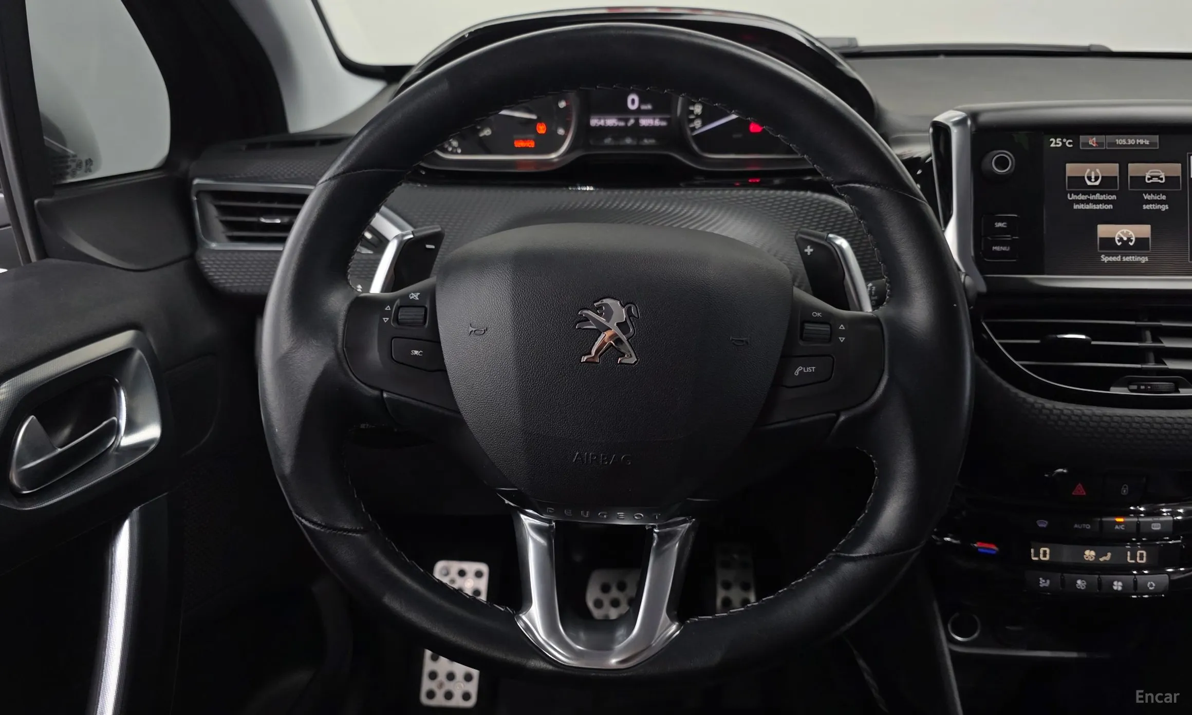 Peugeot 2008. превью 16