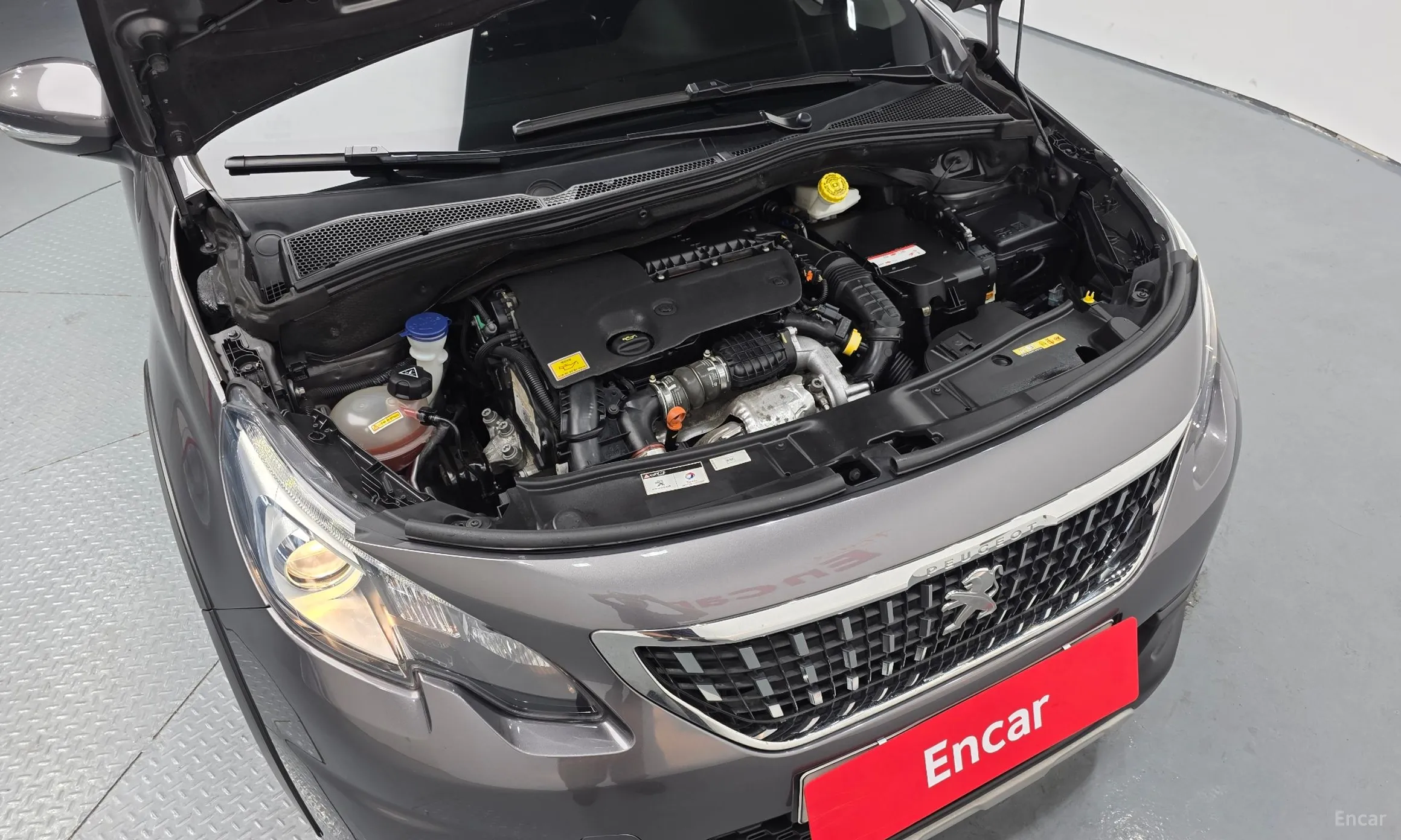 Peugeot 2008. превью 6