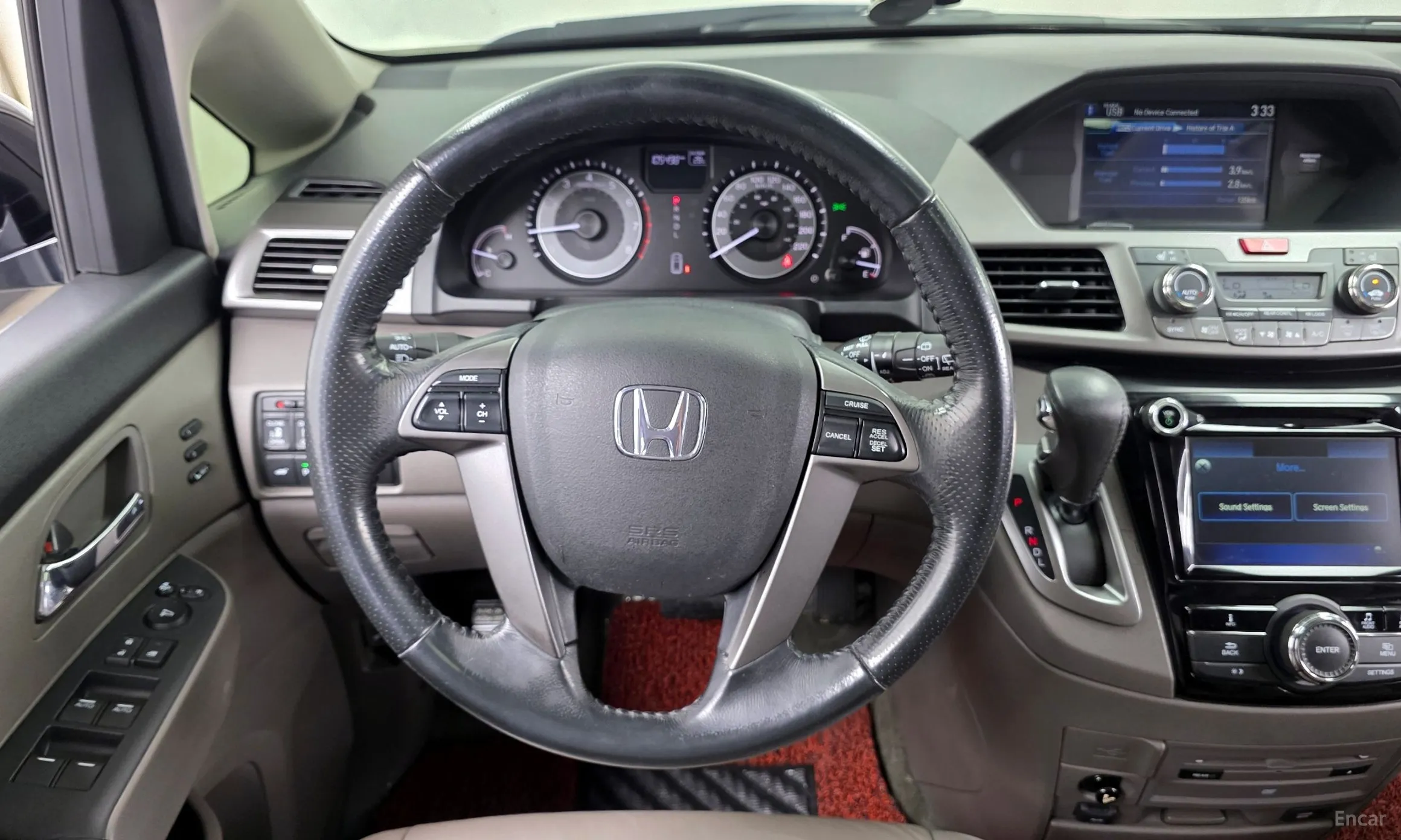Honda Odyssey превью 13