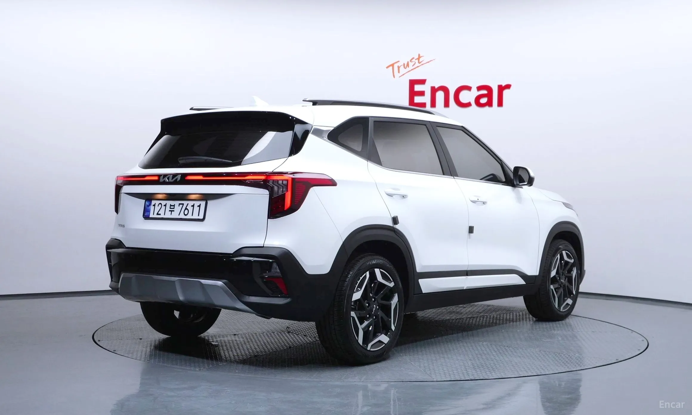 Kia Seltos превью 2