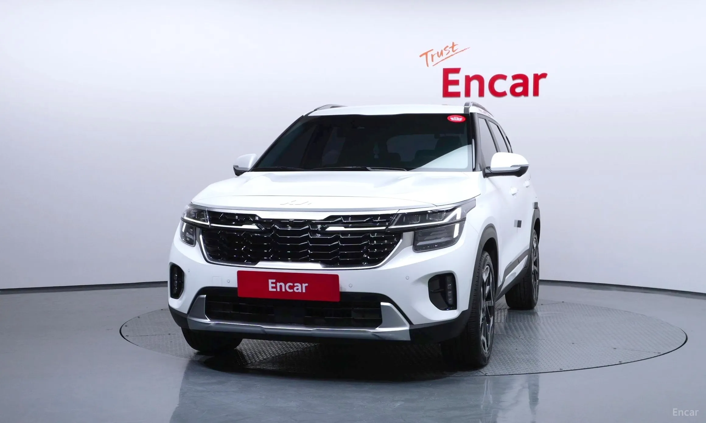 Kia Seltos превью 3