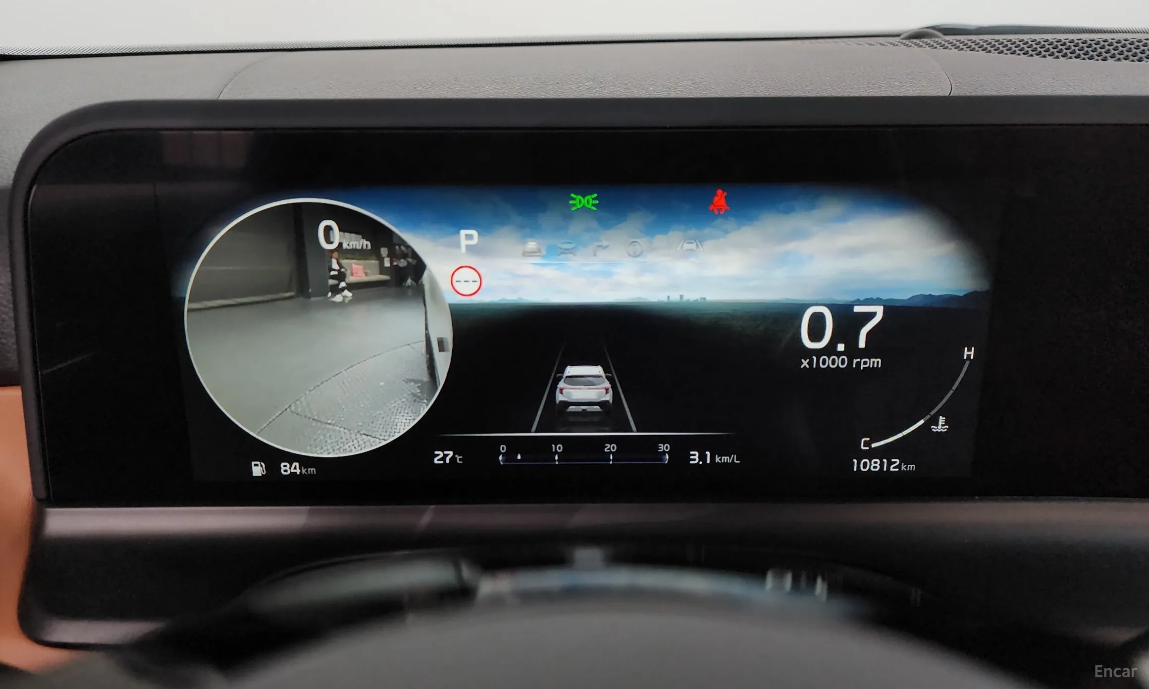 Kia Seltos превью 8