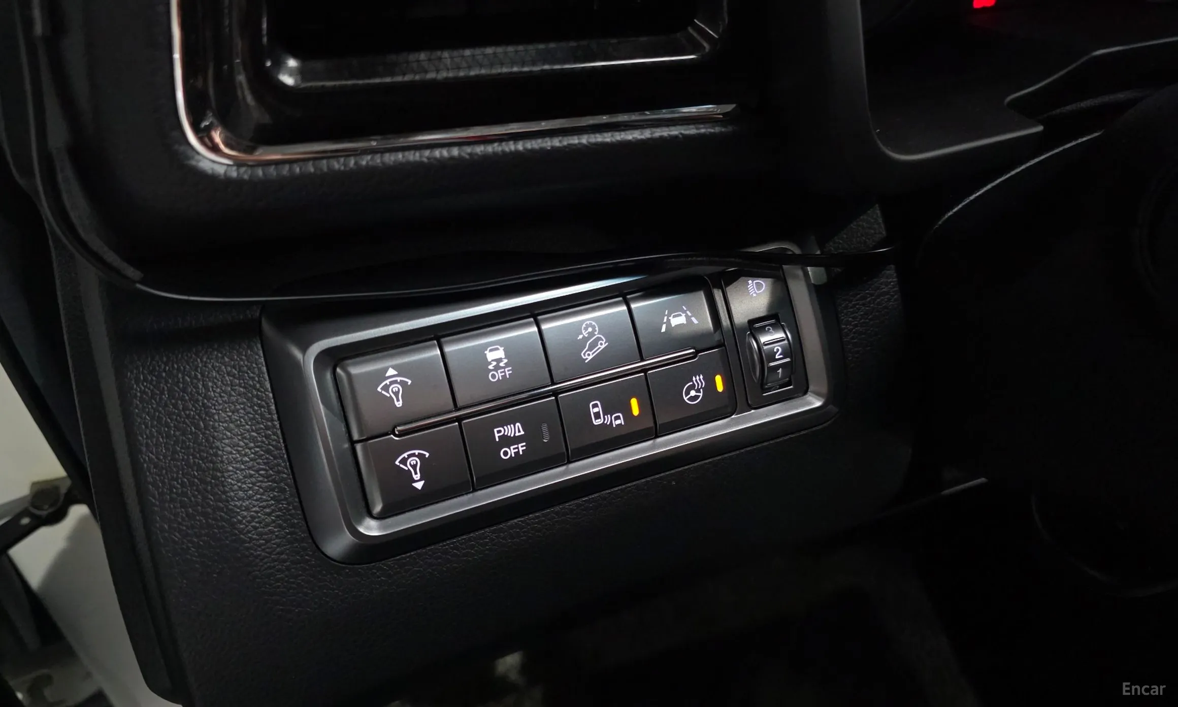KG Mobility (SsangYong) Berry New Tivoli превью 14