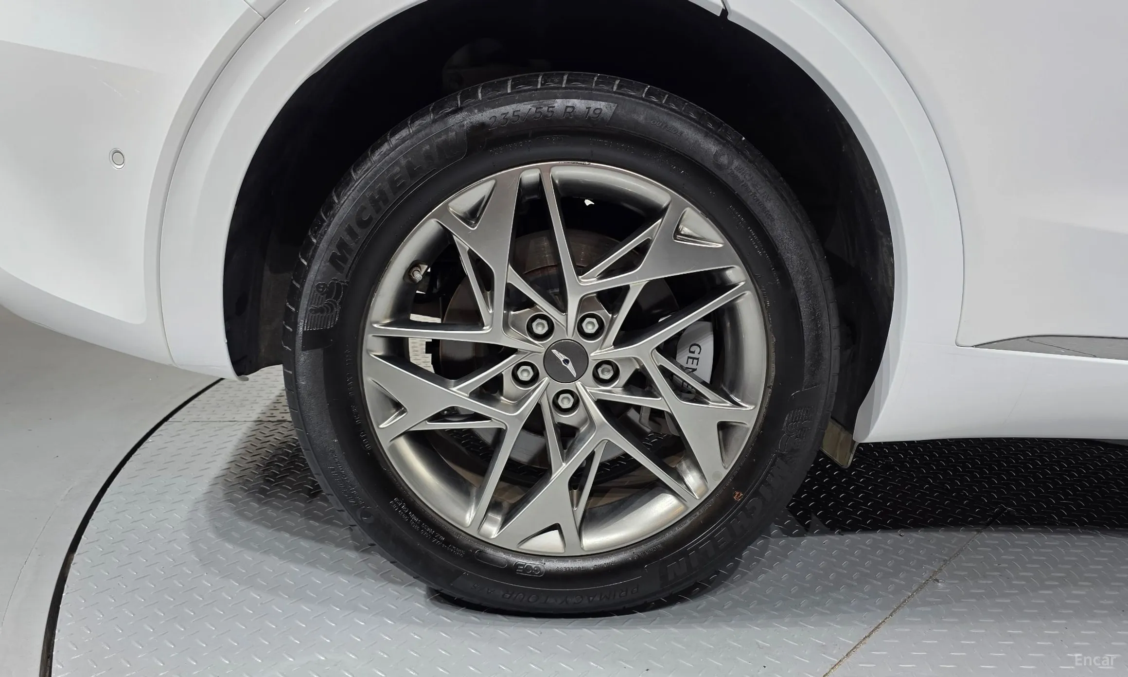 Genesis GV70 превью 5
